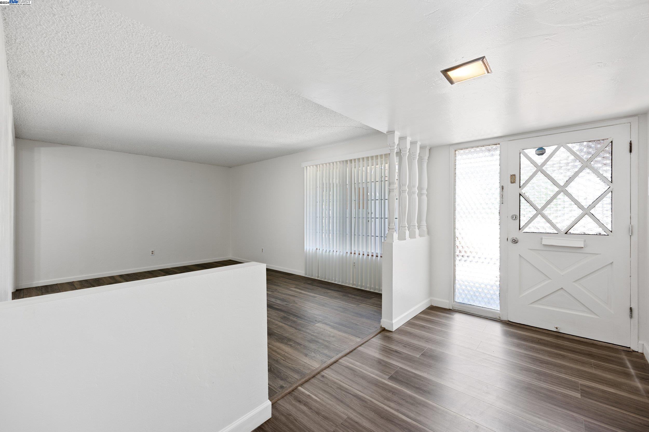 Detail Gallery Image 6 of 36 For 6201 Hartman Ave, Bakersfield,  CA 93309 - 4 Beds | 2 Baths