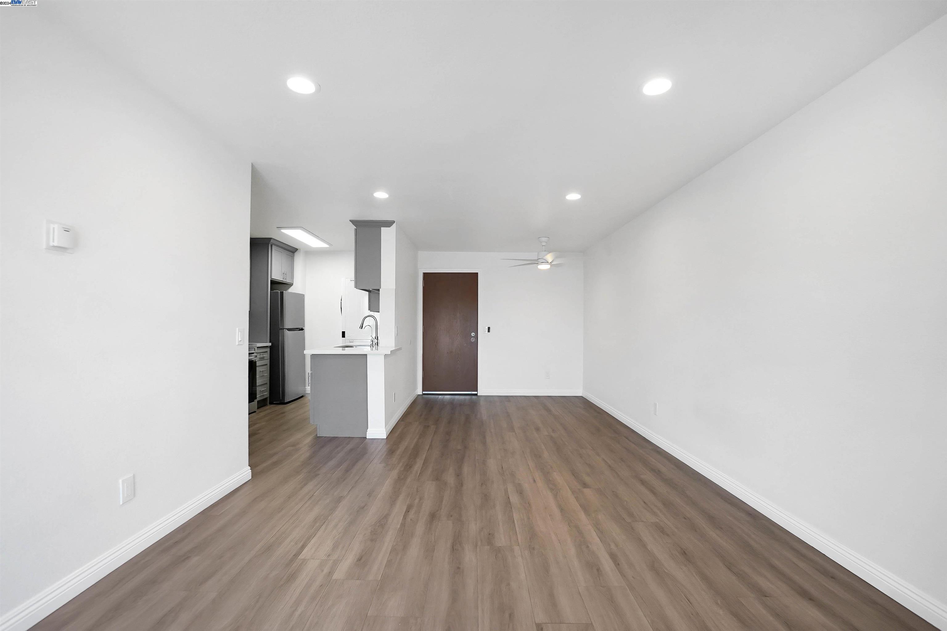 Photo #7: 41068076 Listing: Photo #7