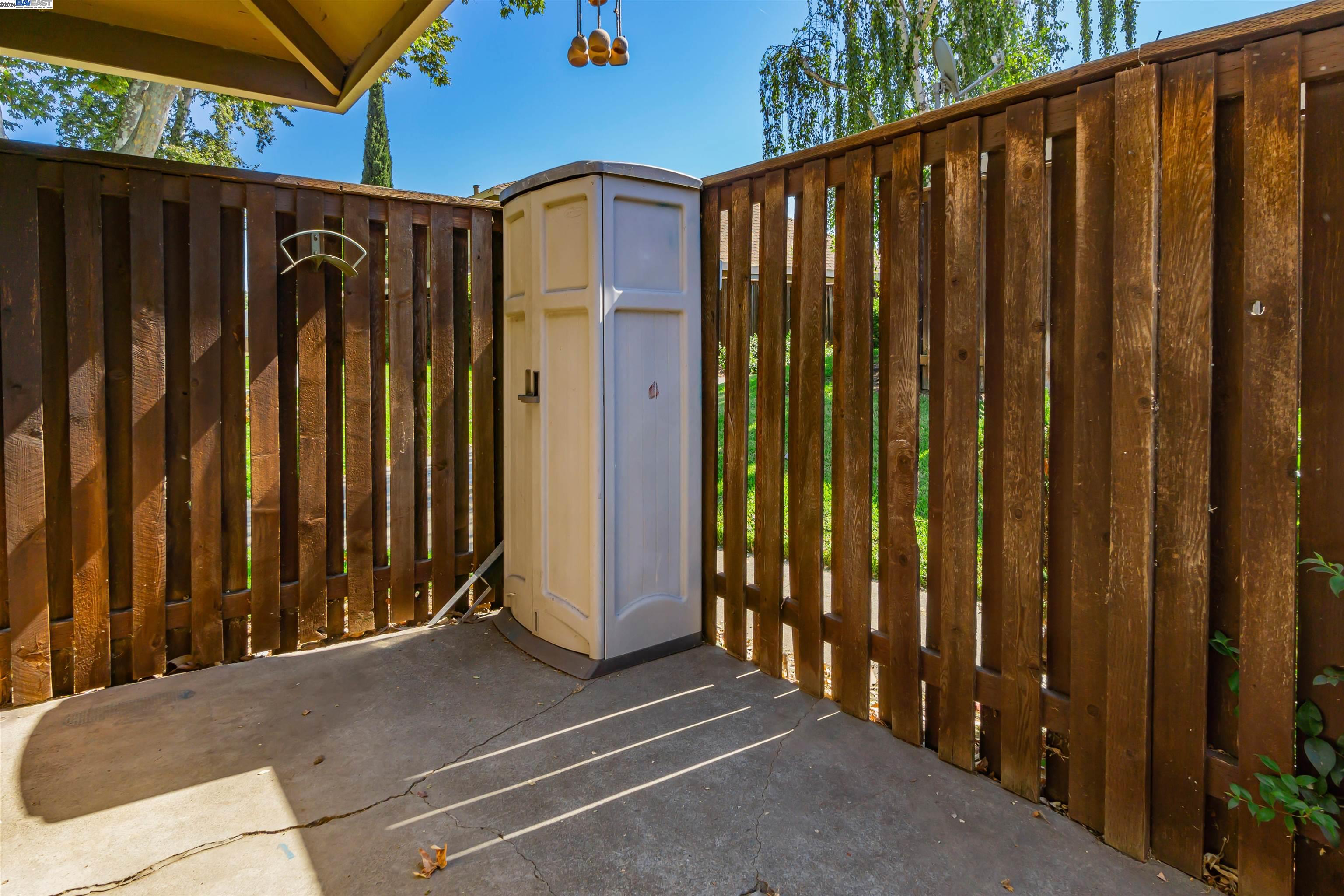 Detail Gallery Image 36 of 38 For 2073 Olivera Rd #F,  Concord,  CA 94520 - 2 Beds | 1 Baths