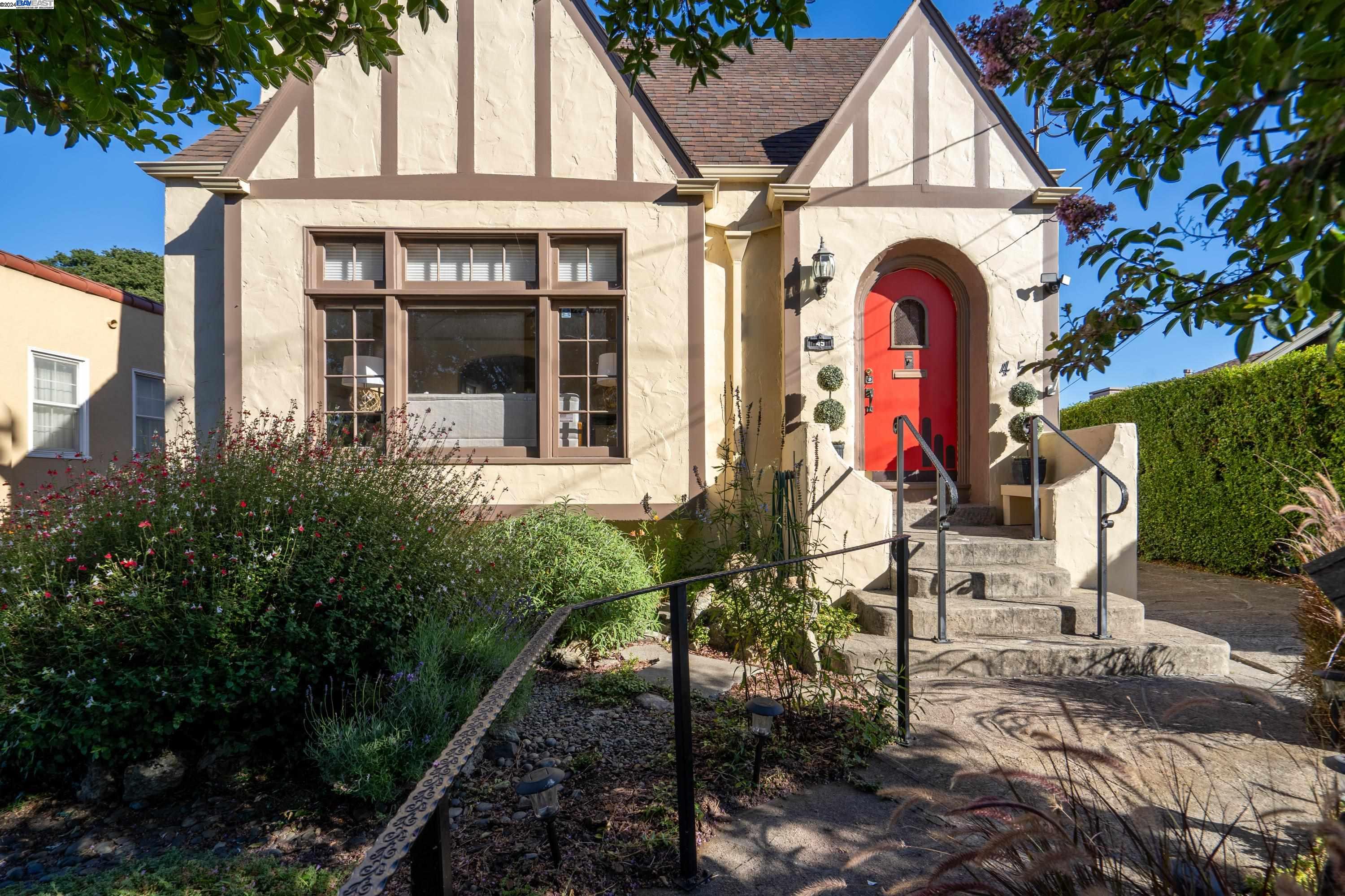 Detail Gallery Image 1 of 1 For 45 Begier Ave, San Leandro,  CA 94577-2809 - 3 Beds | 1/1 Baths