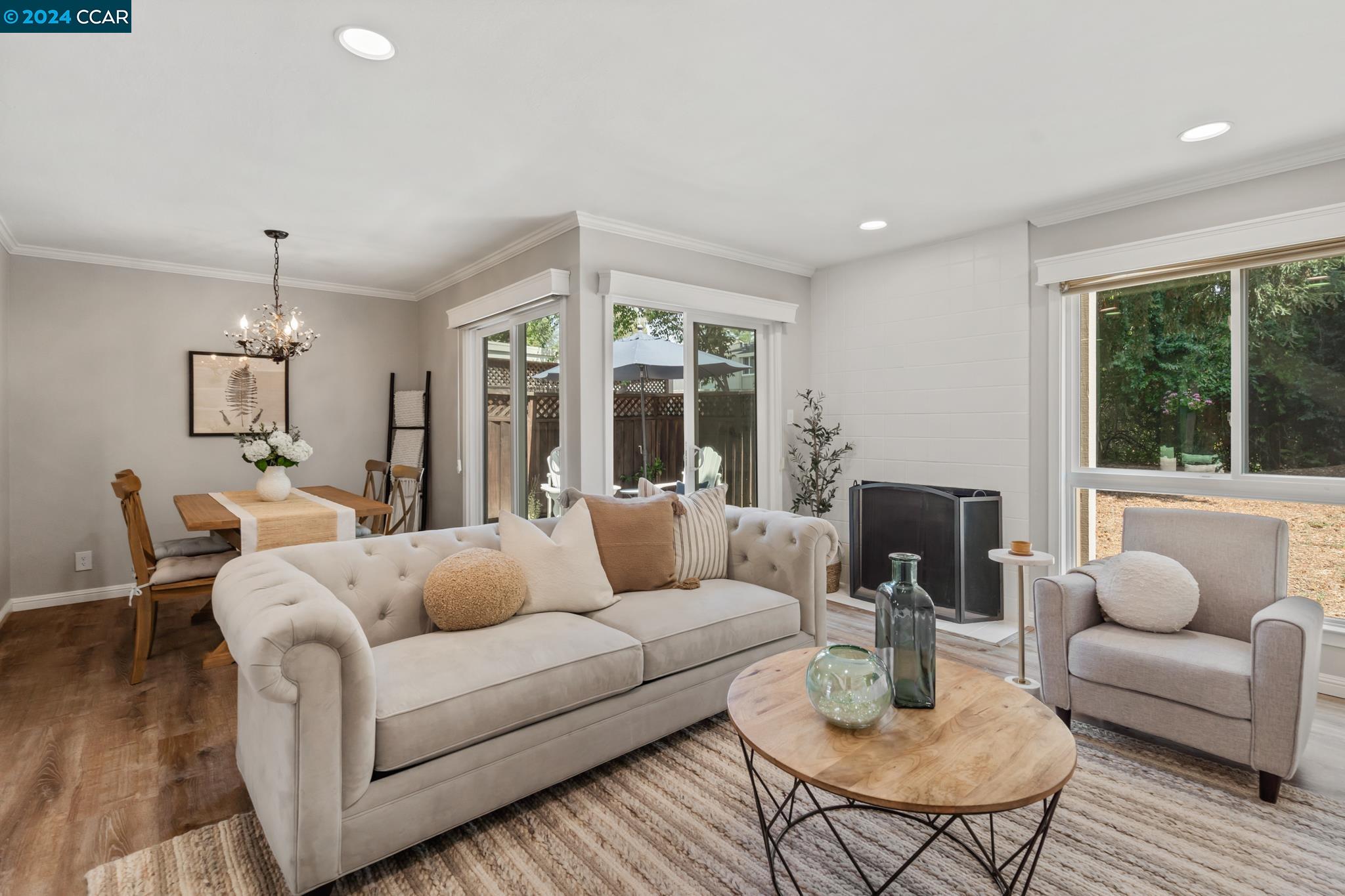 Photo #6: 41068292 Listing 