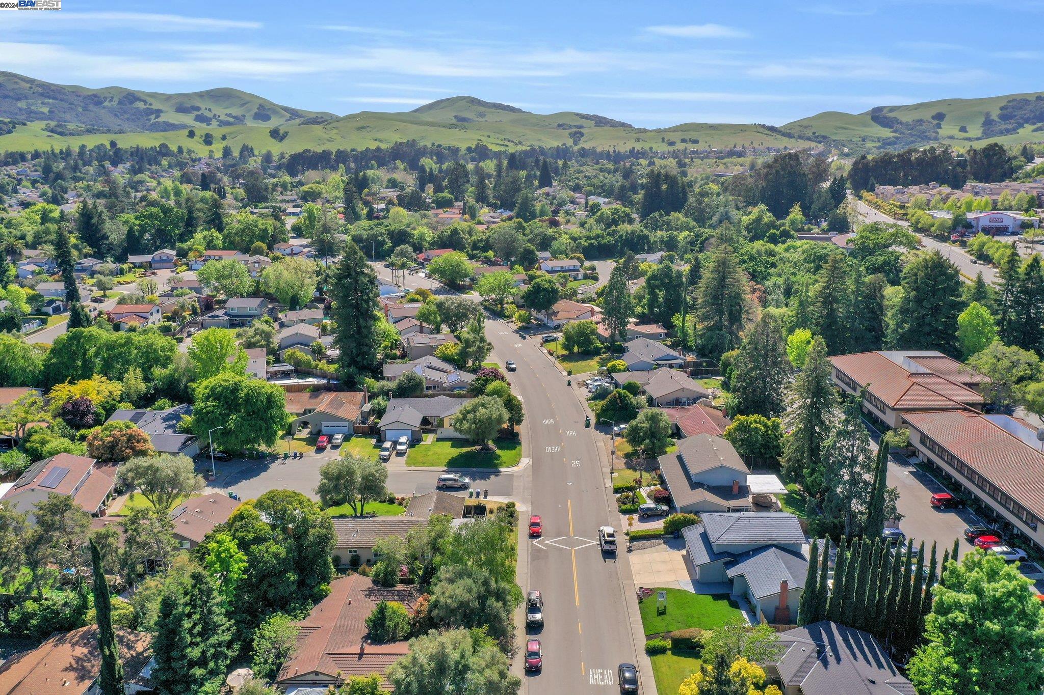 Detail Gallery Image 41 of 44 For 2782 Canyon Creek Drive, San Ramon,  CA 94583 - 4 Beds | 3 Baths