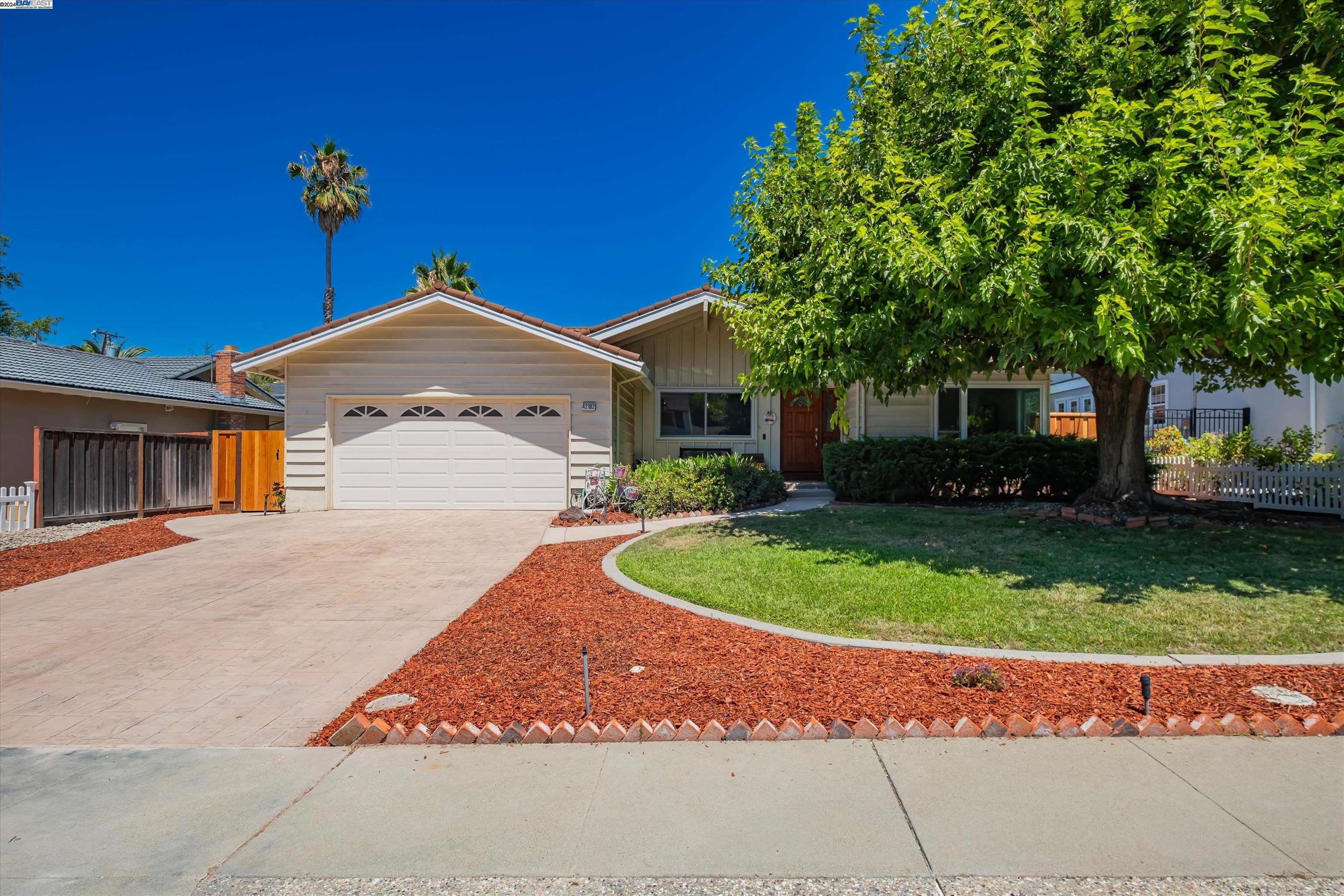 Detail Gallery Image 1 of 1 For 42182 Camino Santa Barbara, Fremont,  CA 94539 - 4 Beds | 2 Baths