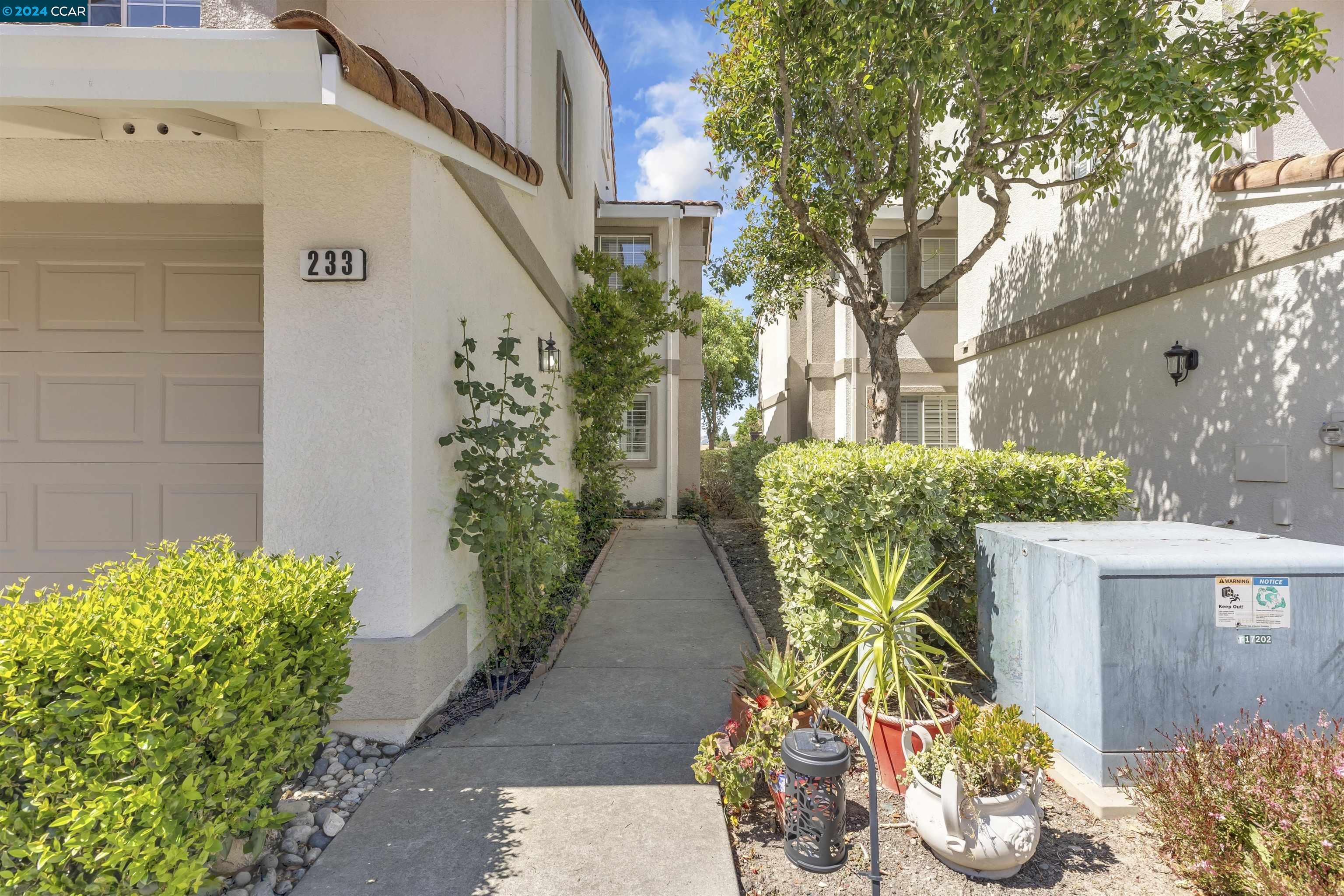 Photo #3: 41068448 Listing 