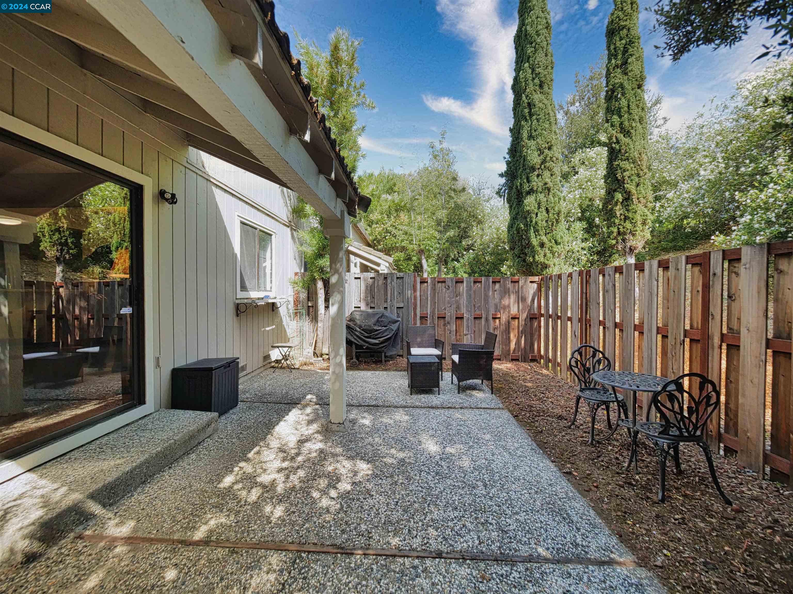 Photo #5: 41068474 Listing 