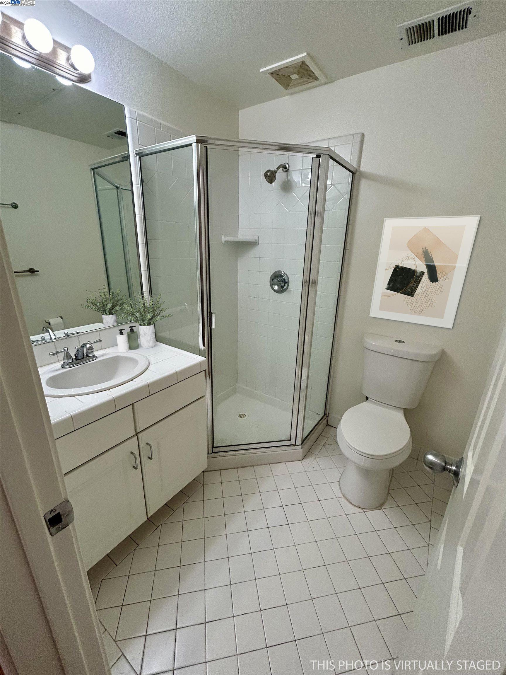 Detail Gallery Image 10 of 49 For 25 Jennifer Place, San Francisco,  CA 94107 - 1 Beds | 1 Baths