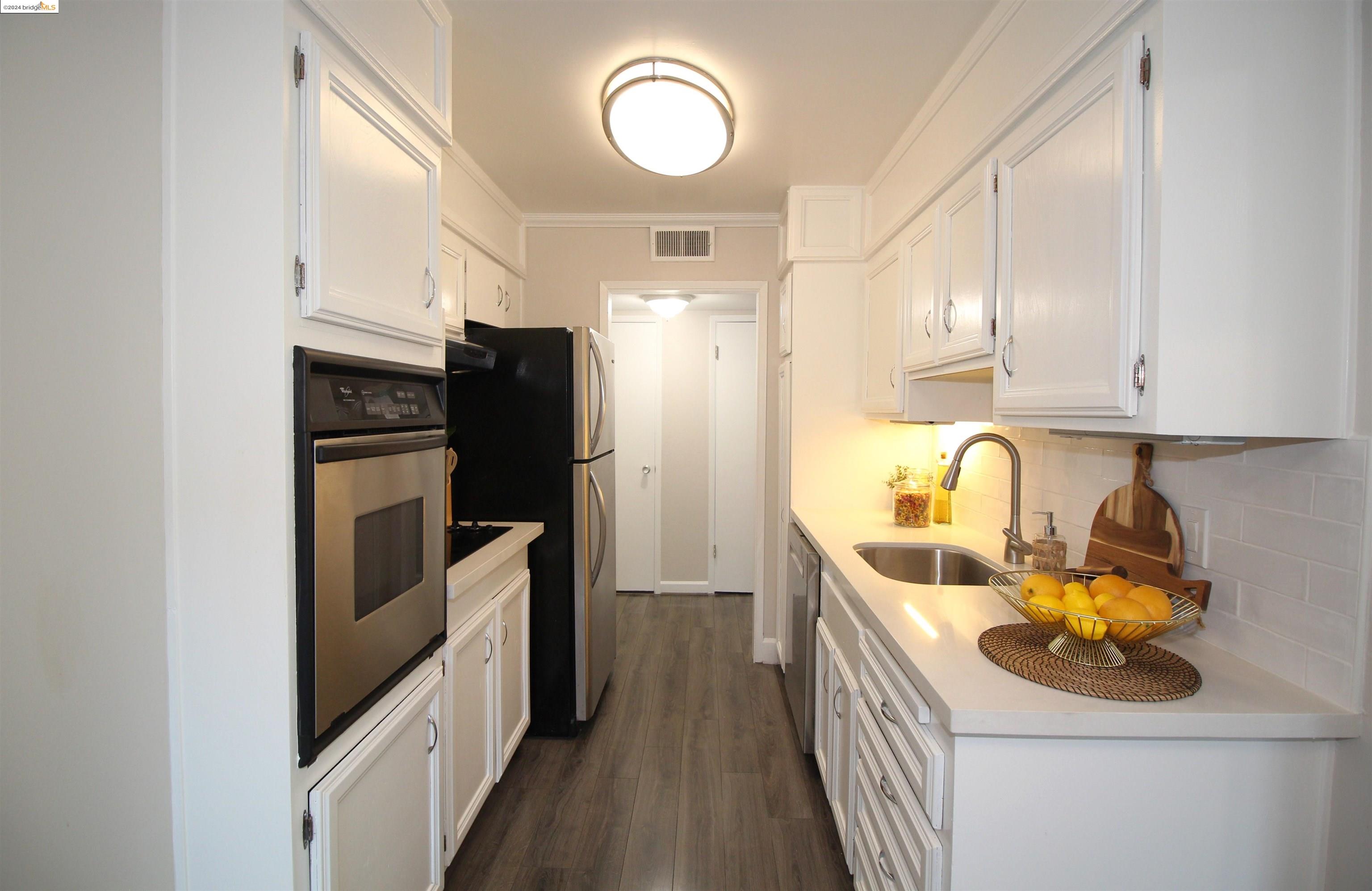 Photo #6: 41068543 Listing 