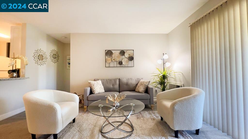 Photo #2: 41068547 Listing 