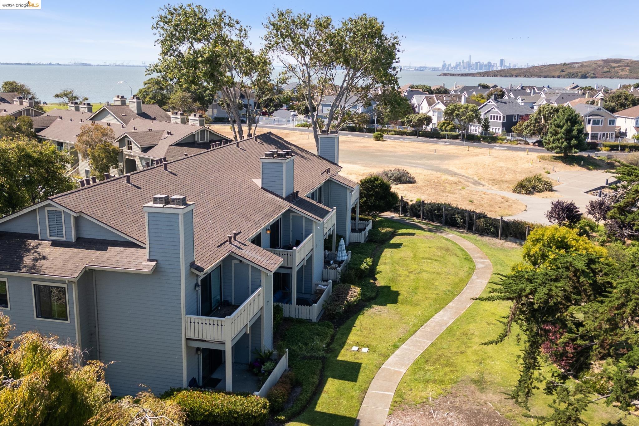 Photo #5: 41068576 Listing 