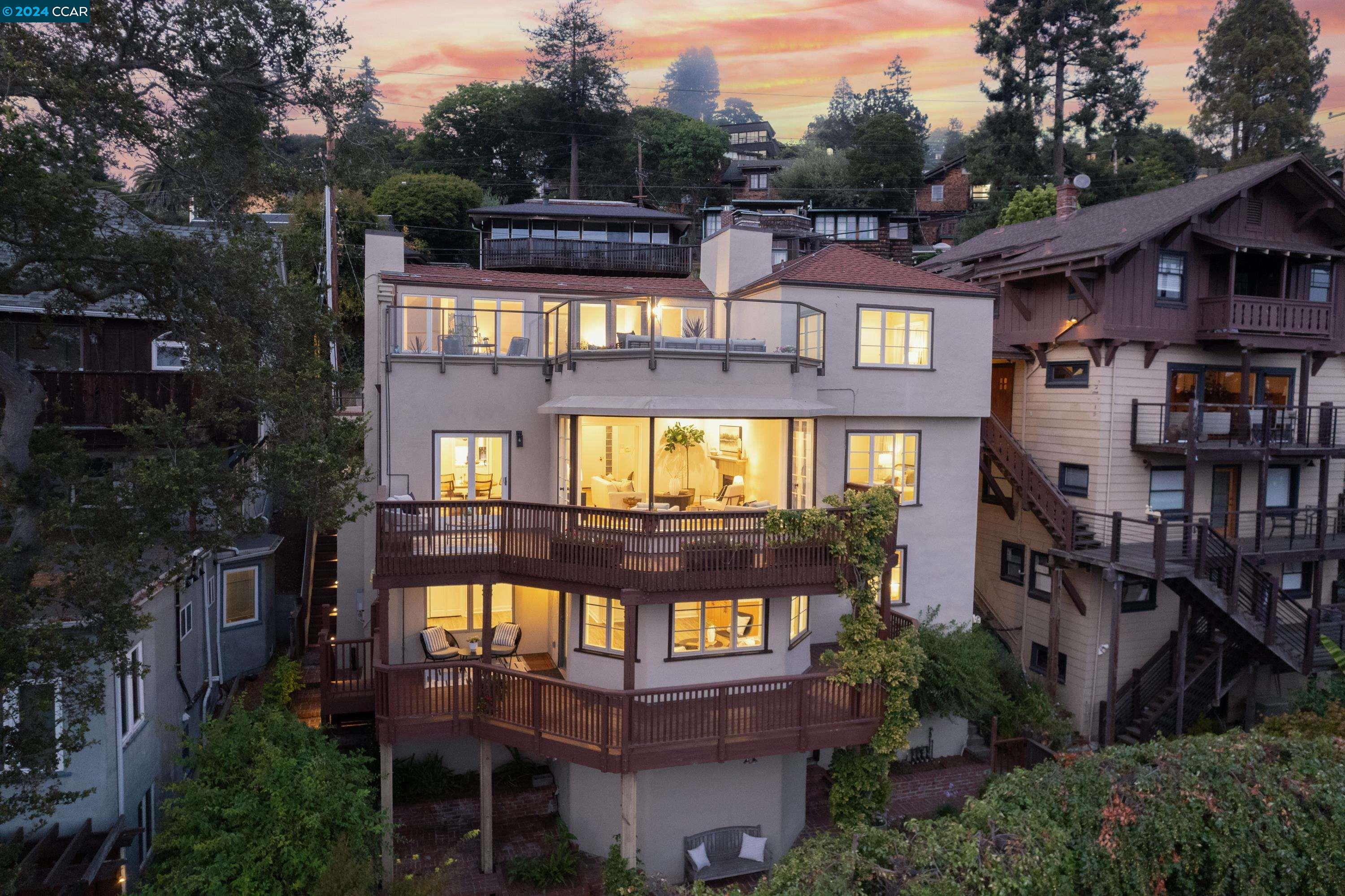Detail Gallery Image 1 of 1 For 34 Panoramic Way, Berkeley,  CA 94704-1828 - – Beds | – Baths