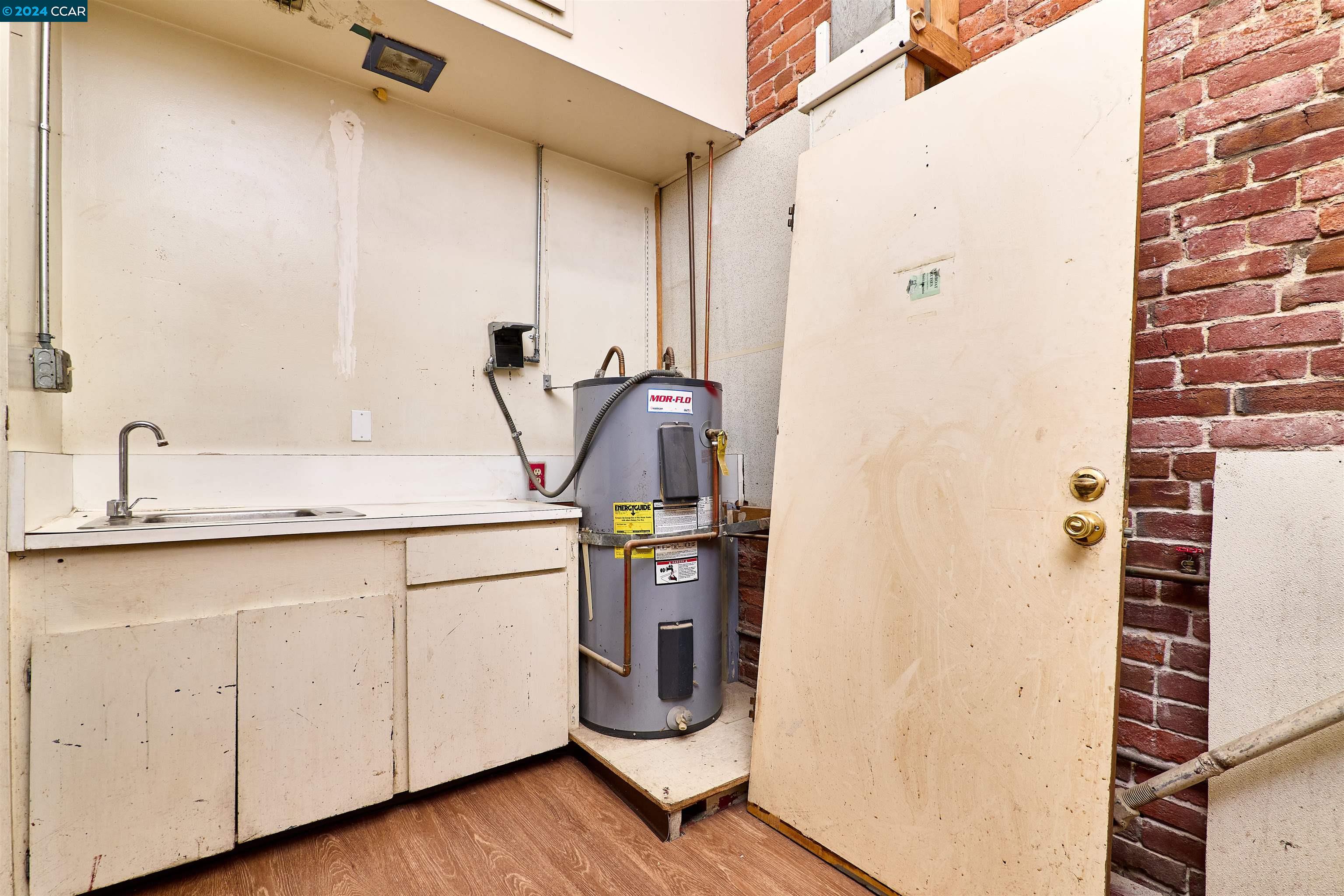 Detail Gallery Image 34 of 60 For 910 2nd St, Sacramento,  CA 95814 - – Beds | – Baths