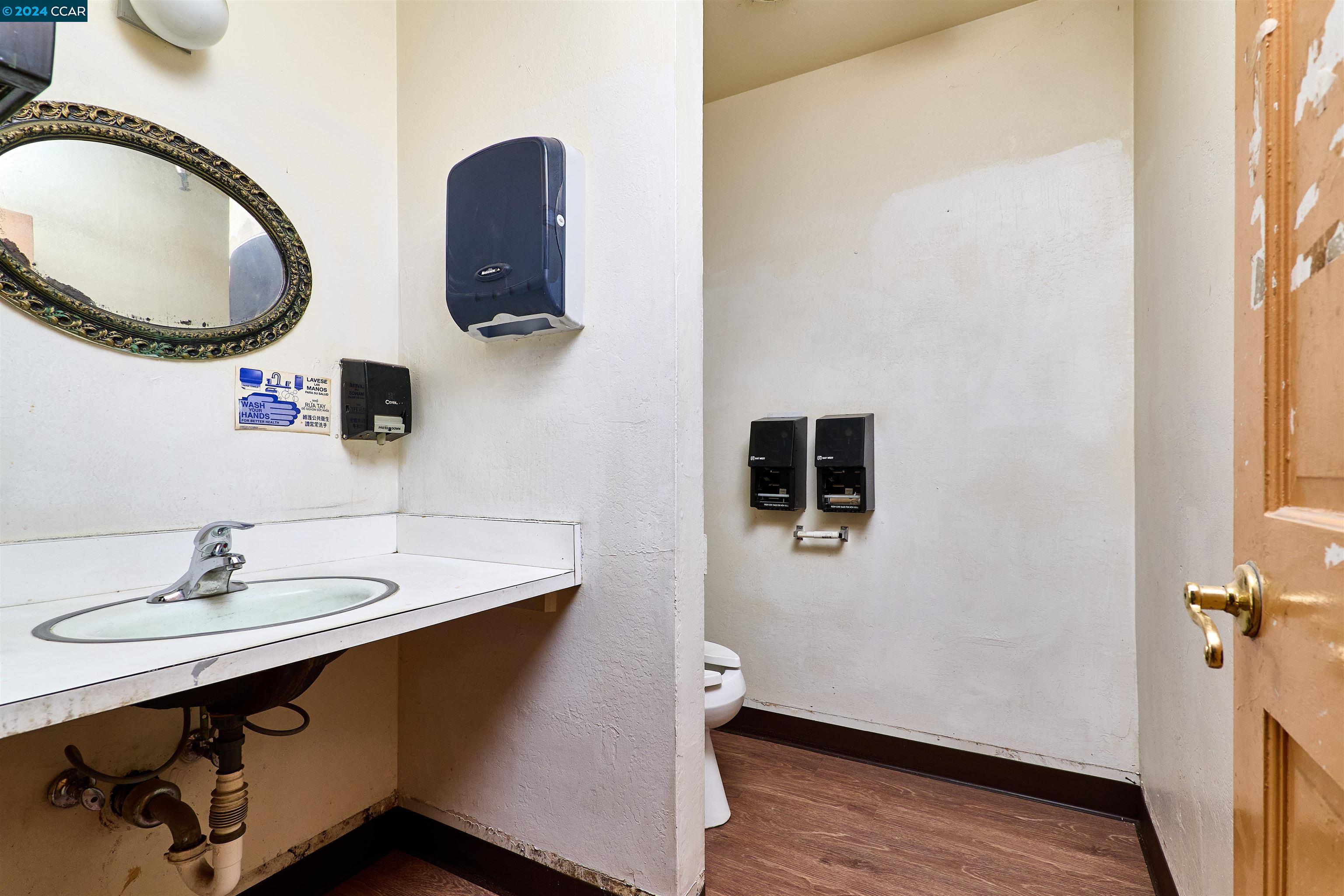 Detail Gallery Image 35 of 60 For 910 2nd St, Sacramento,  CA 95814 - – Beds | – Baths