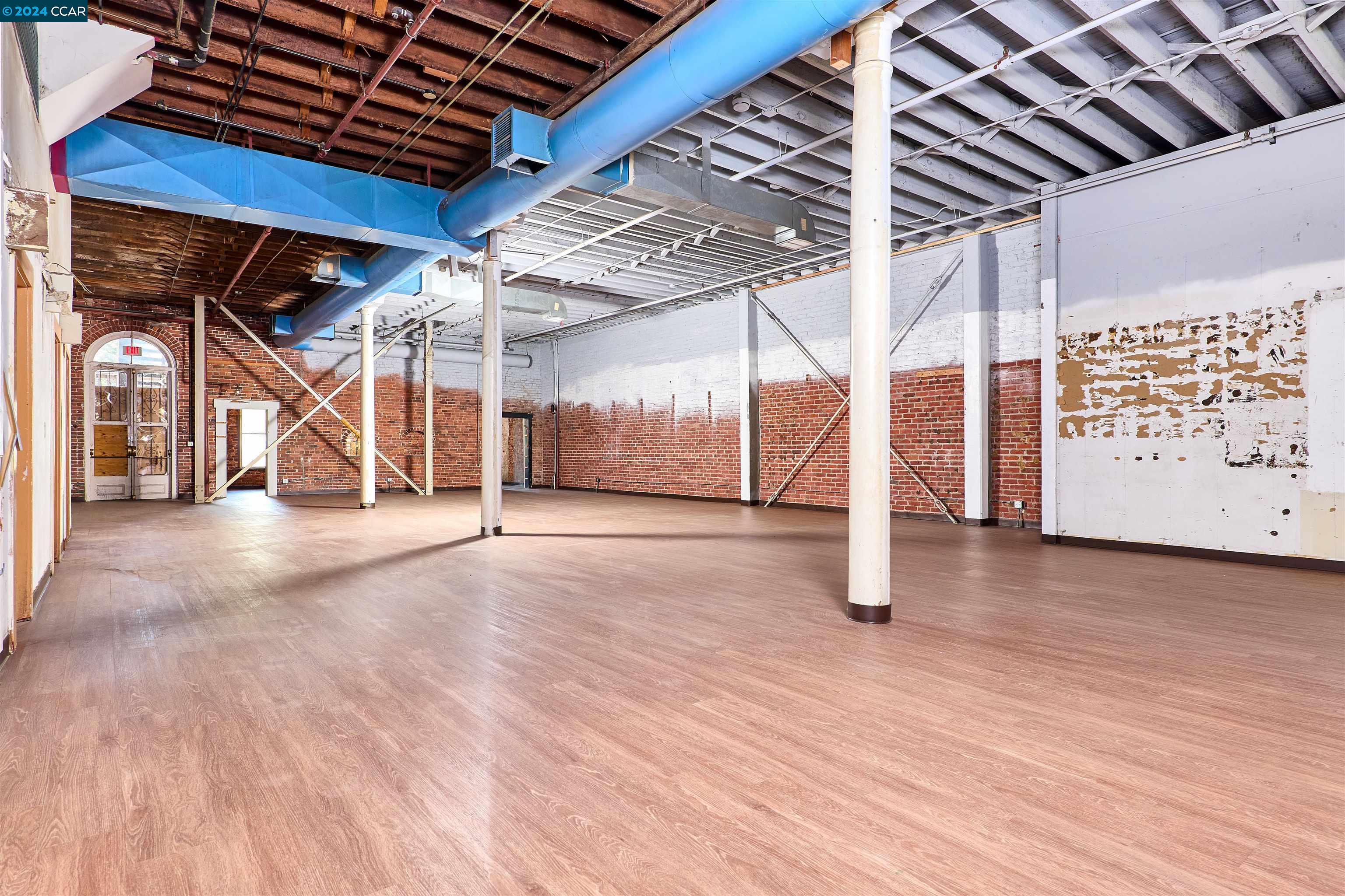 Detail Gallery Image 37 of 60 For 910 2nd St, Sacramento,  CA 95814 - – Beds | – Baths