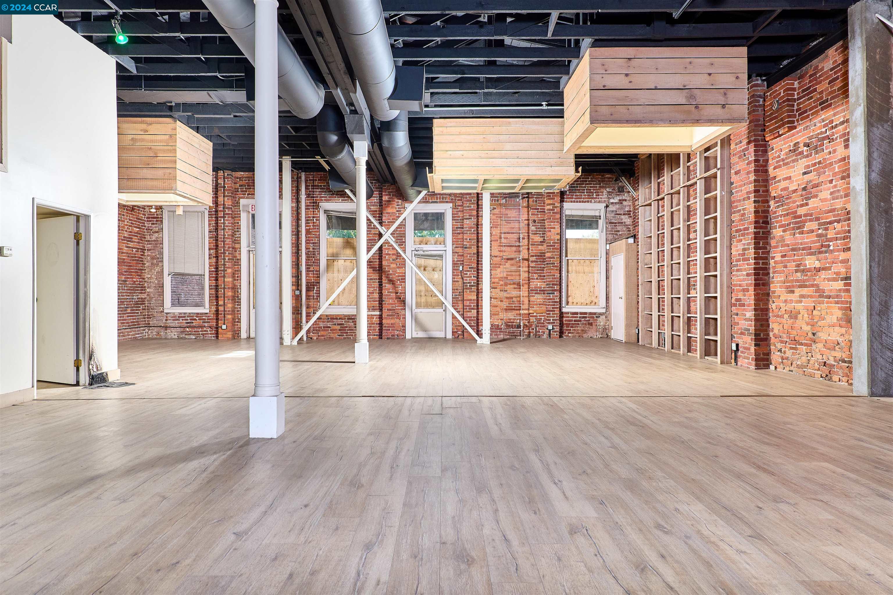 Detail Gallery Image 43 of 60 For 910 2nd St, Sacramento,  CA 95814 - – Beds | – Baths