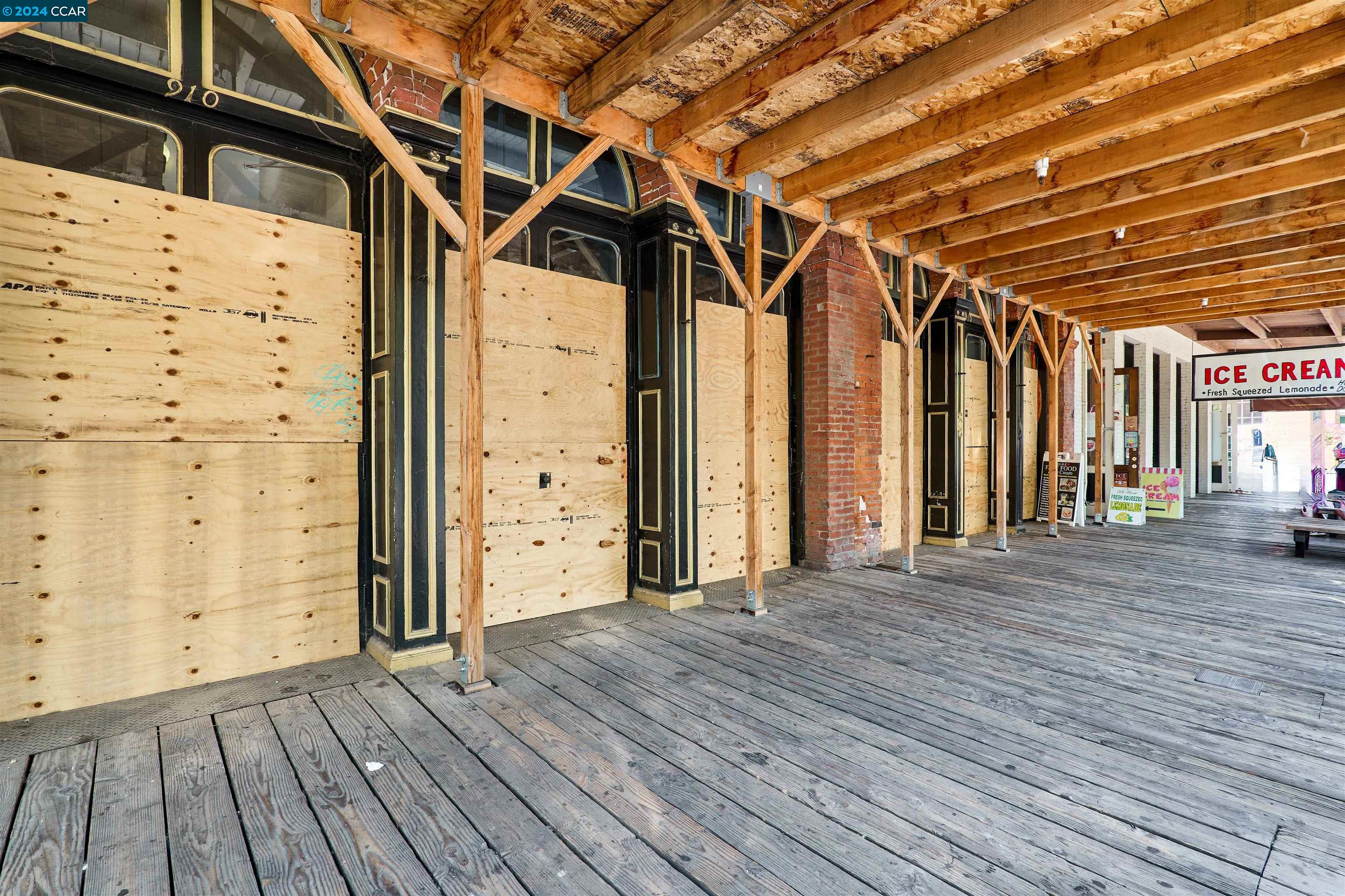 Detail Gallery Image 51 of 60 For 910 2nd St, Sacramento,  CA 95814 - – Beds | – Baths