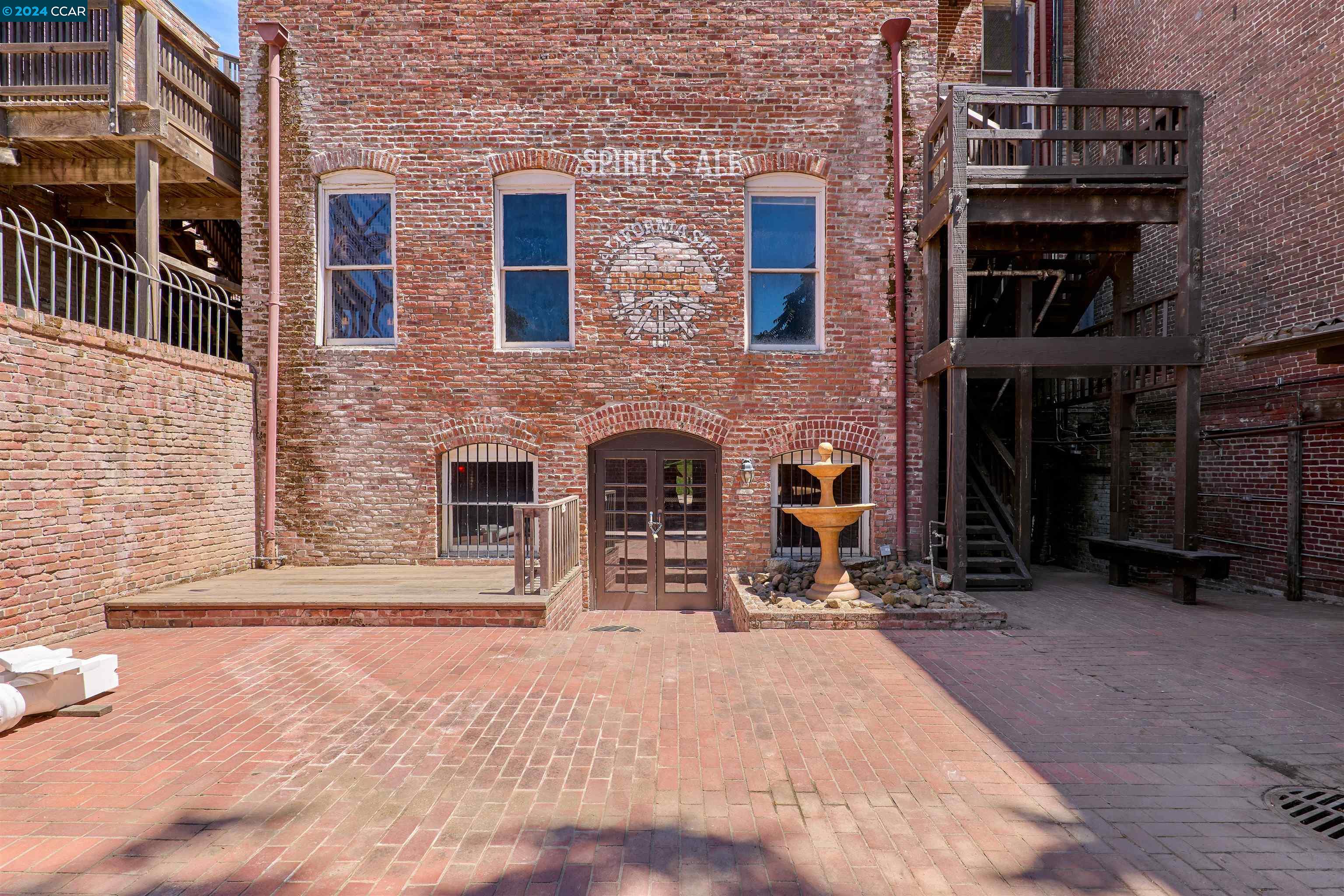 Detail Gallery Image 53 of 60 For 910 2nd St, Sacramento,  CA 95814 - – Beds | – Baths