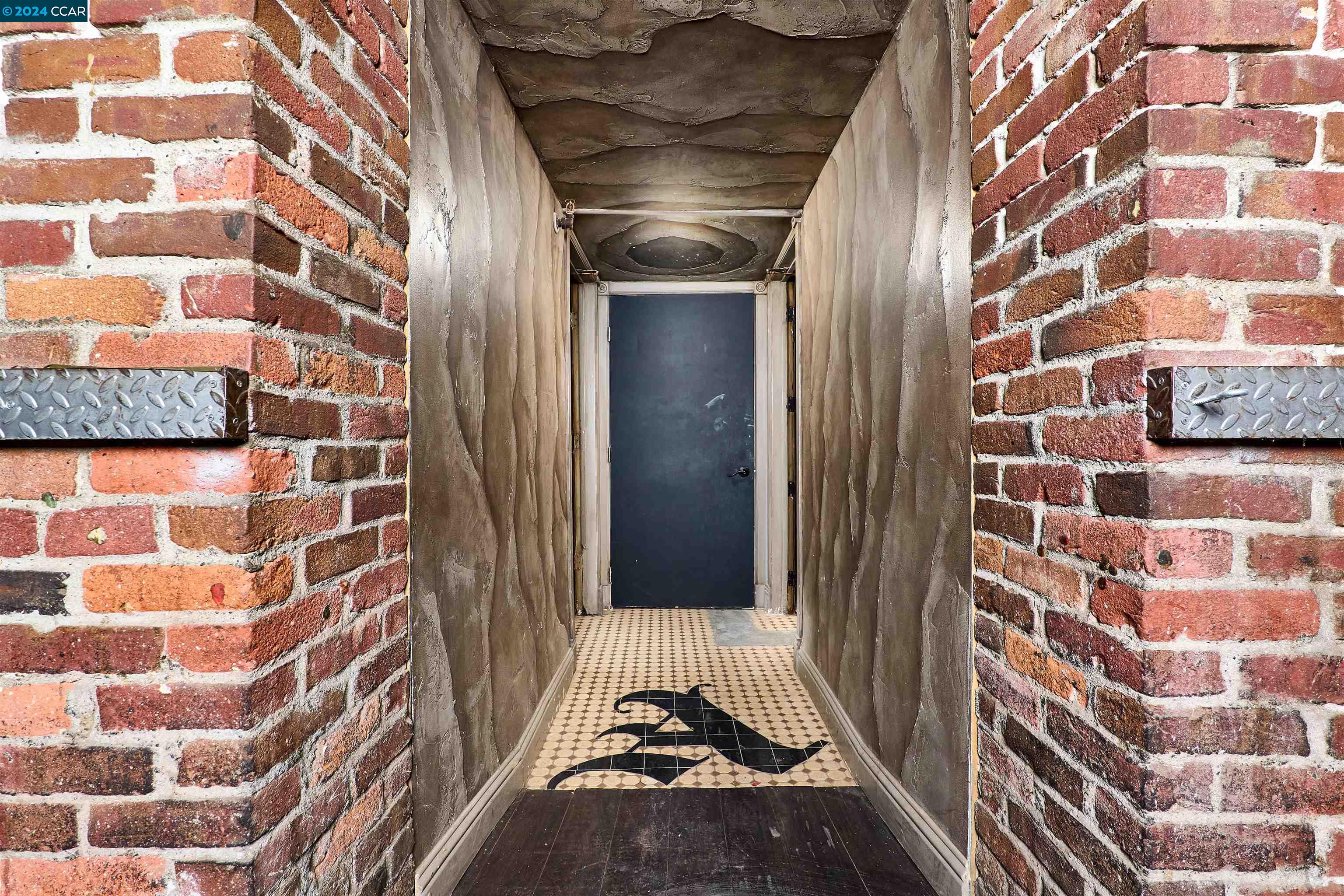 Detail Gallery Image 10 of 60 For 910 2nd St, Sacramento,  CA 95814 - – Beds | – Baths