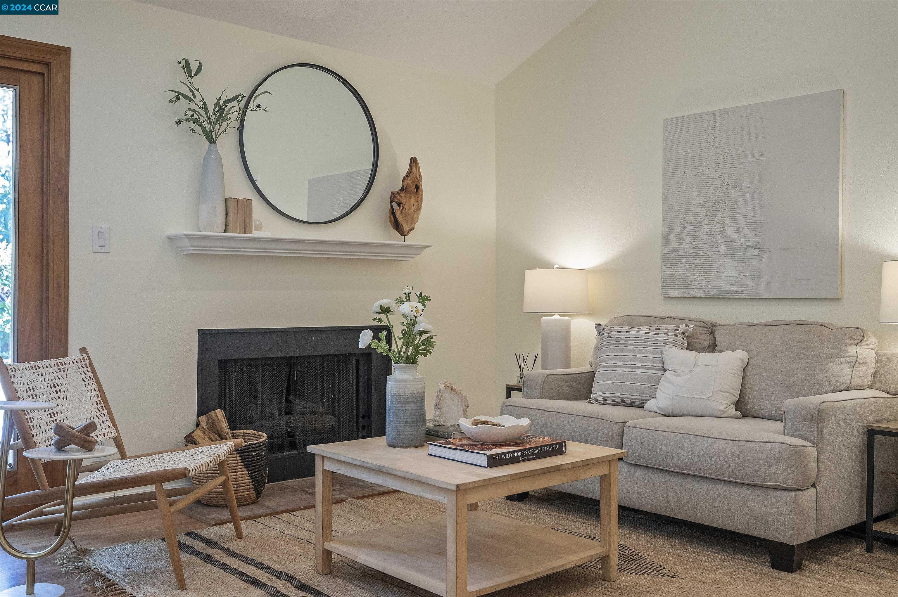 Photo #4: 41068614 Listing 