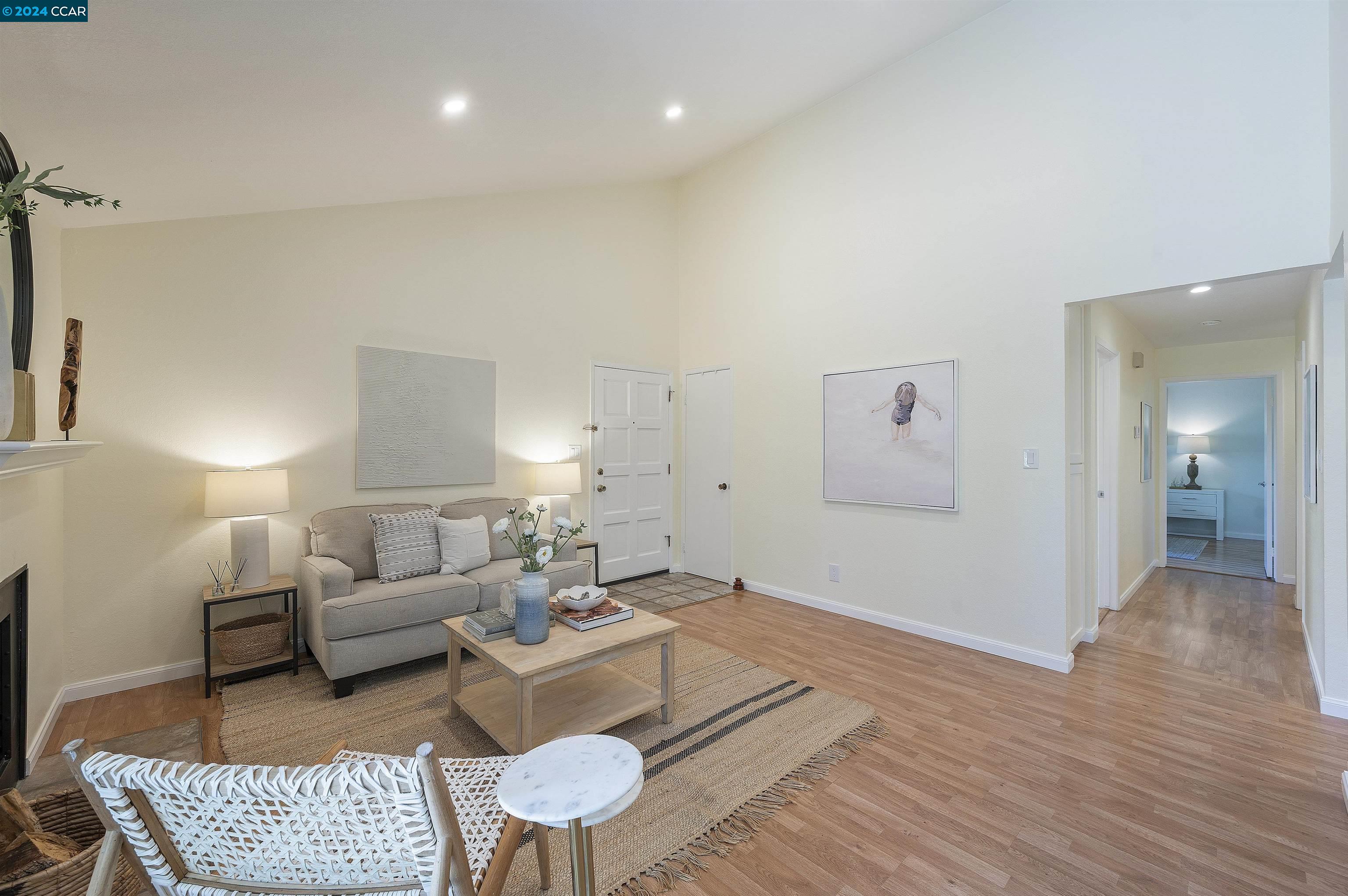 Photo #5: 41068614 Listing 