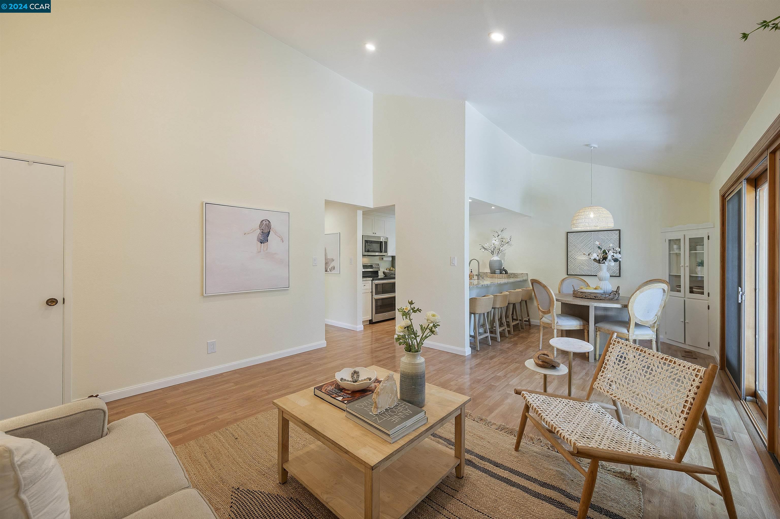 Photo #6: 41068614 Listing 