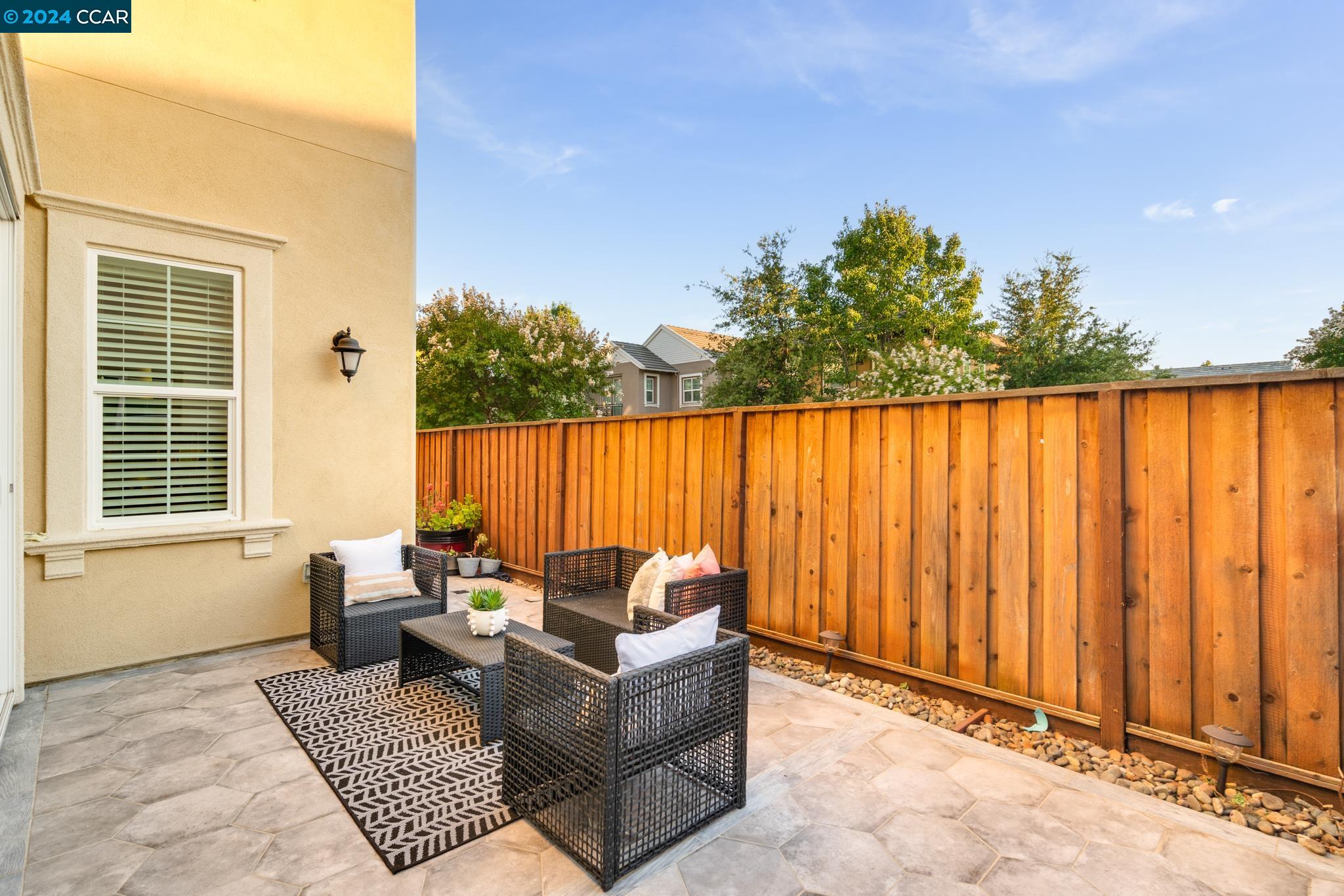 Detail Gallery Image 30 of 44 For 3026 Sonsilla Ln, San Ramon,  CA 94582 - 4 Beds | 3/1 Baths