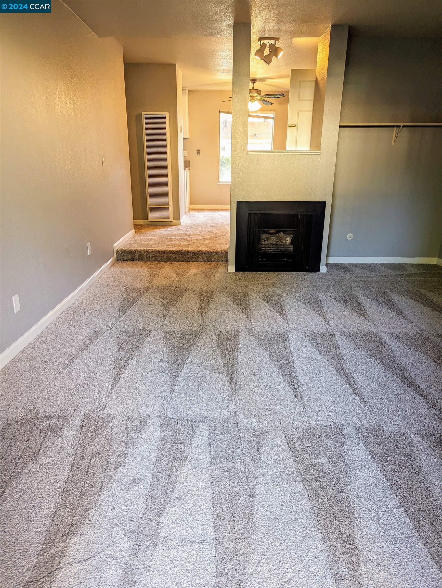 Photo #5: 41068653 Listing 