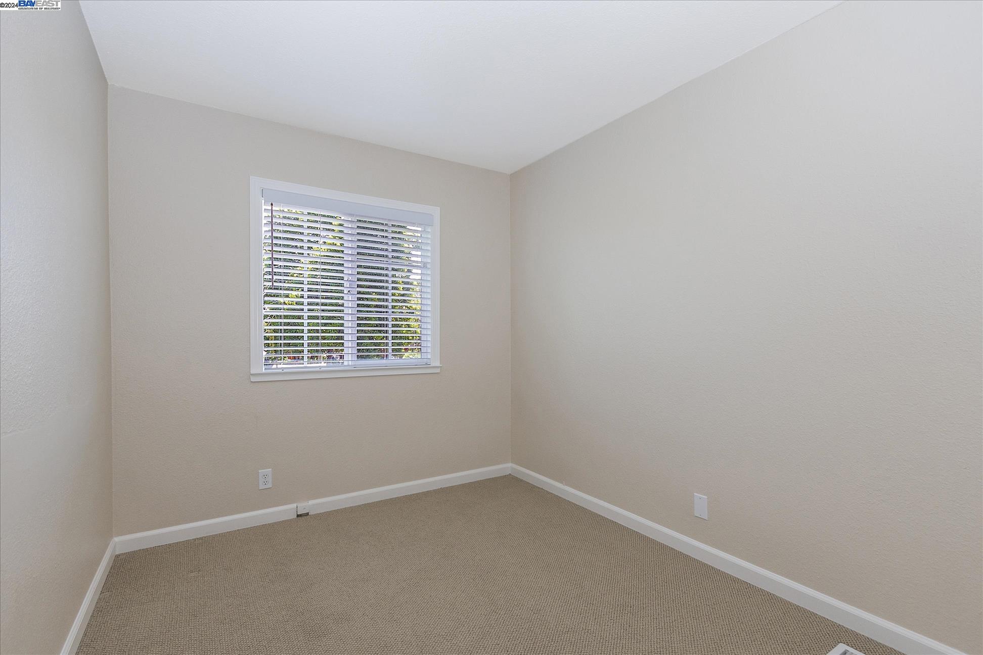 Detail Gallery Image 30 of 39 For 5545 Don Pedro Ct, San Jose,  CA 95123 - 4 Beds | 2/1 Baths