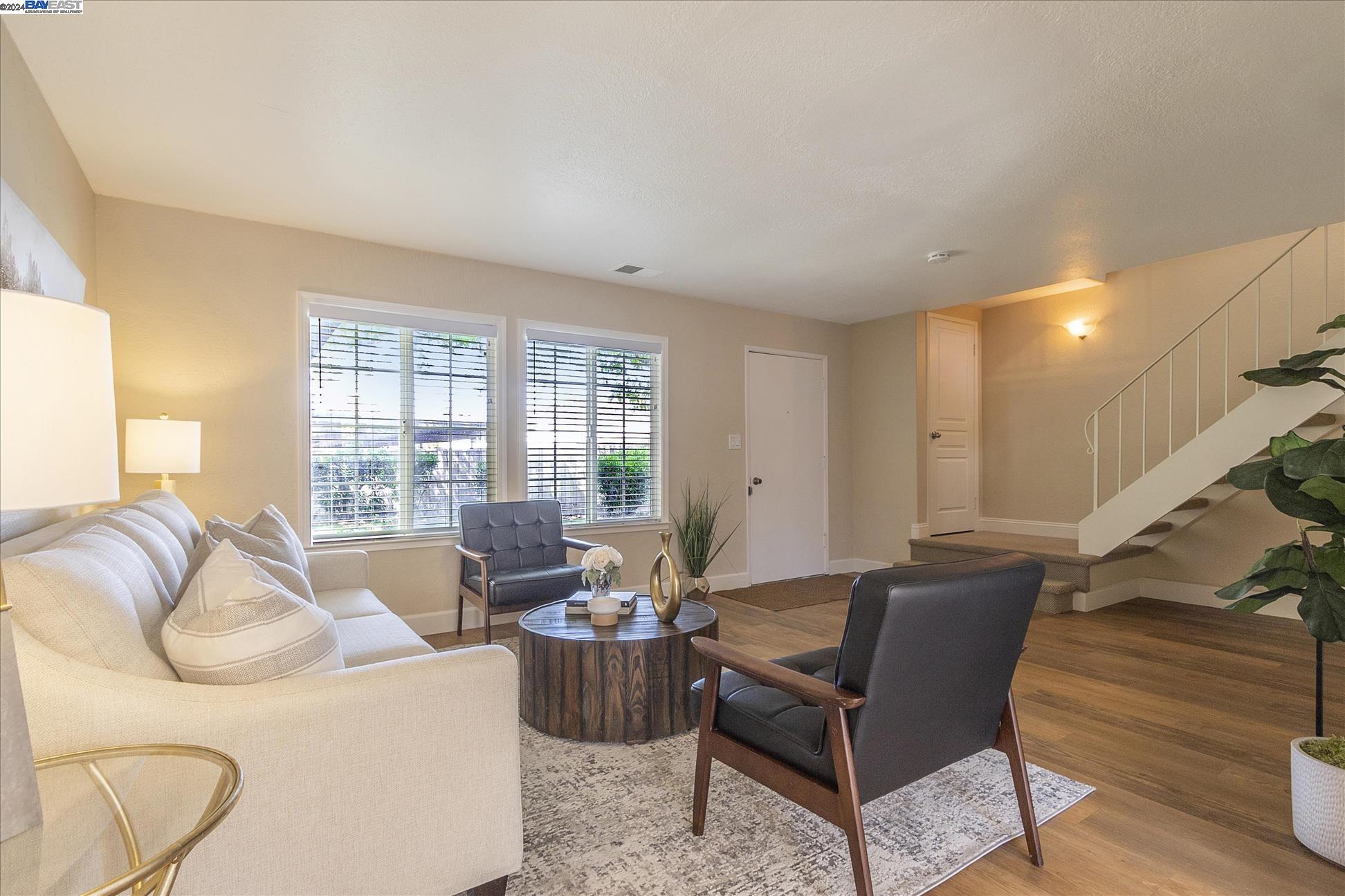 Detail Gallery Image 9 of 39 For 5545 Don Pedro Ct, San Jose,  CA 95123 - 4 Beds | 2/1 Baths