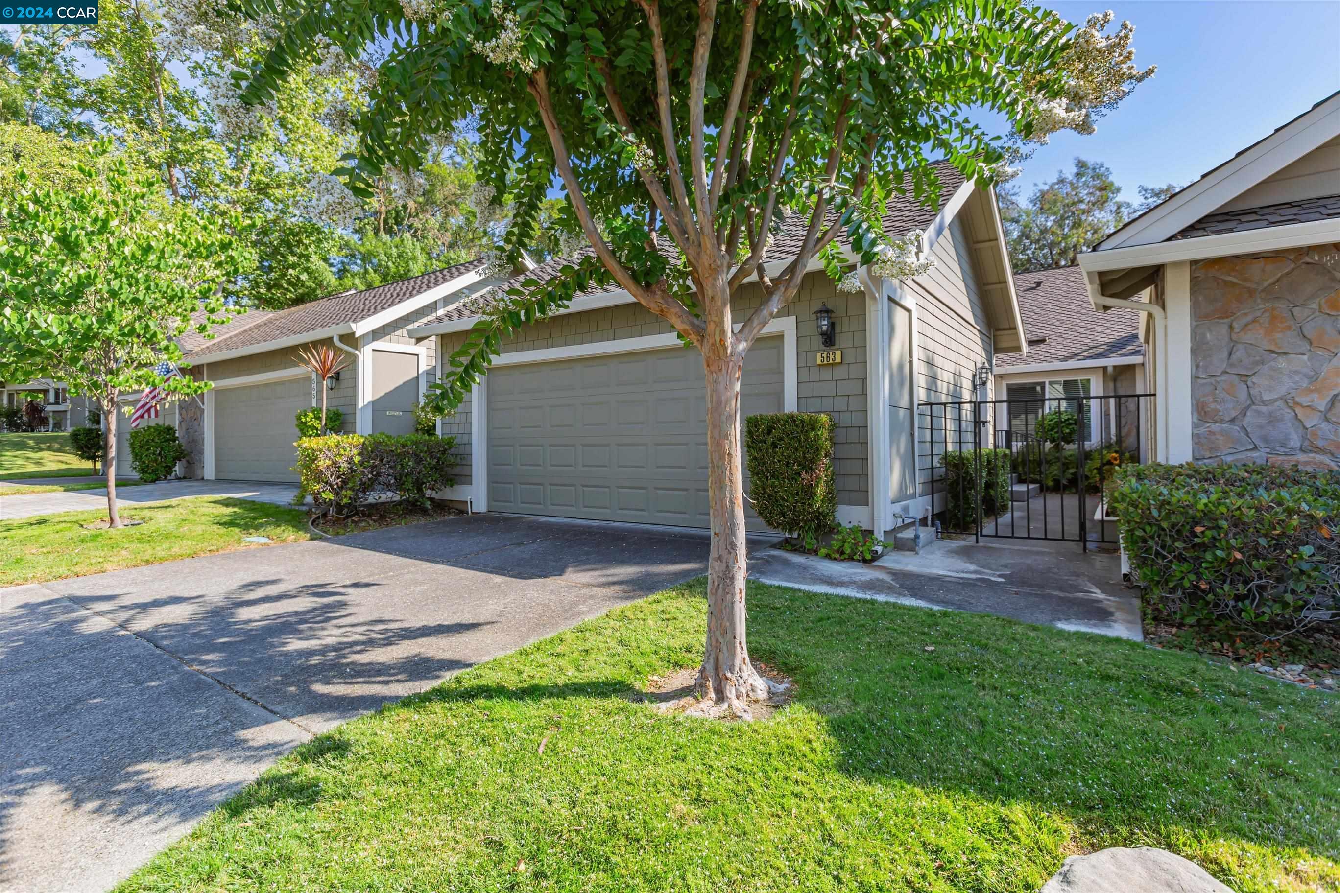 Photo #3: 41068704 Listing 
