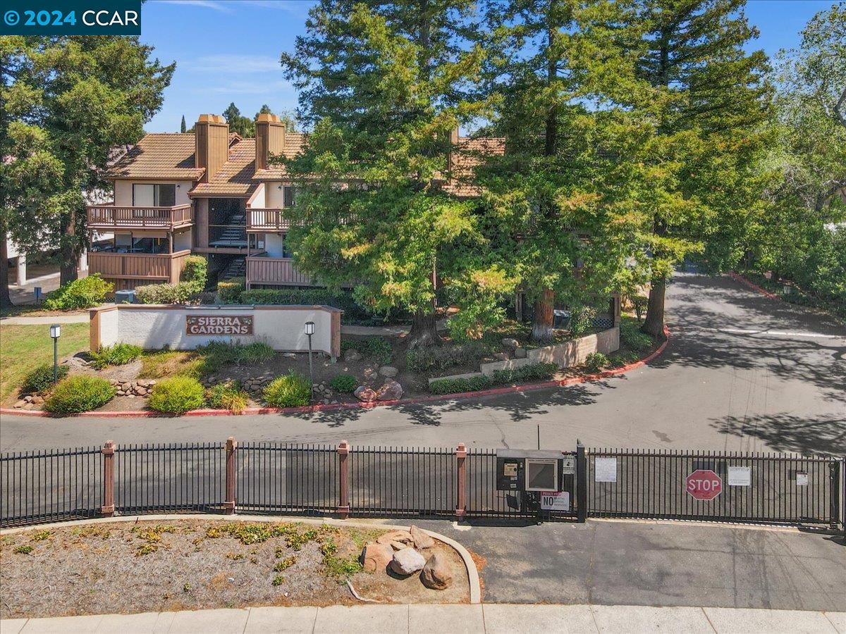 Photo #3: 41068717 Listing 