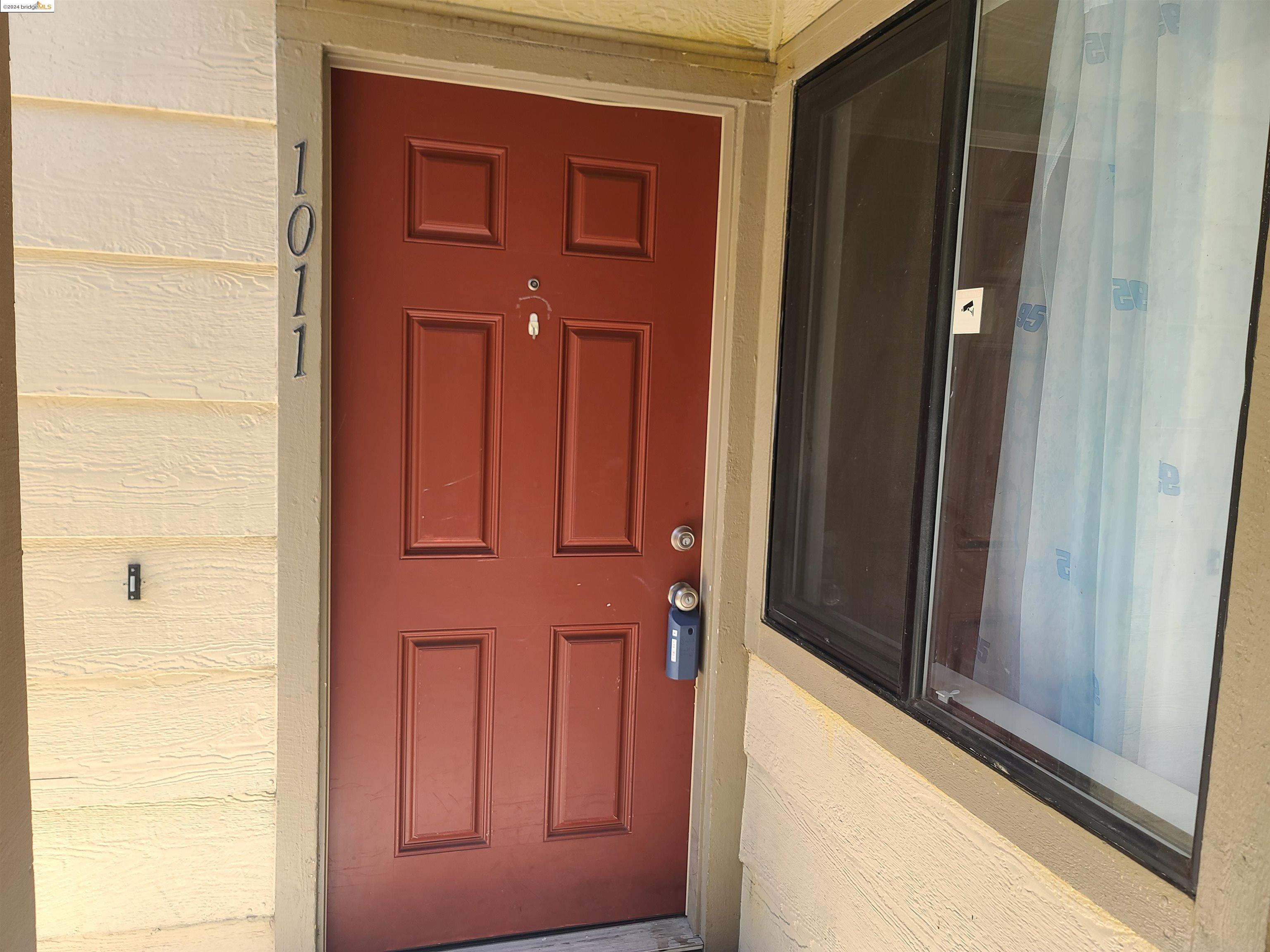 More Details about MLS # 41068739 : 1011 CHELSEA