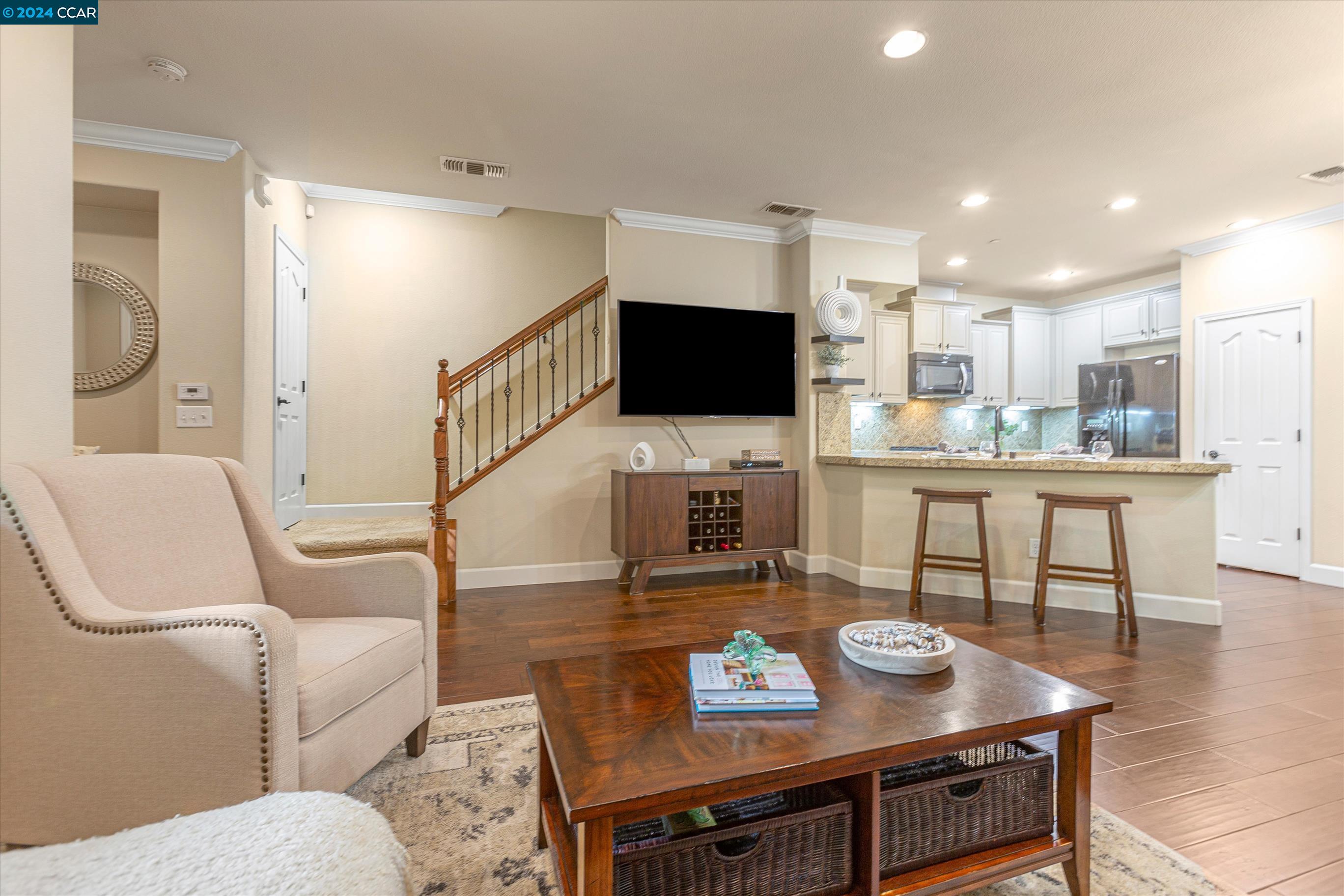 Photo #6: 41068753 Listing 