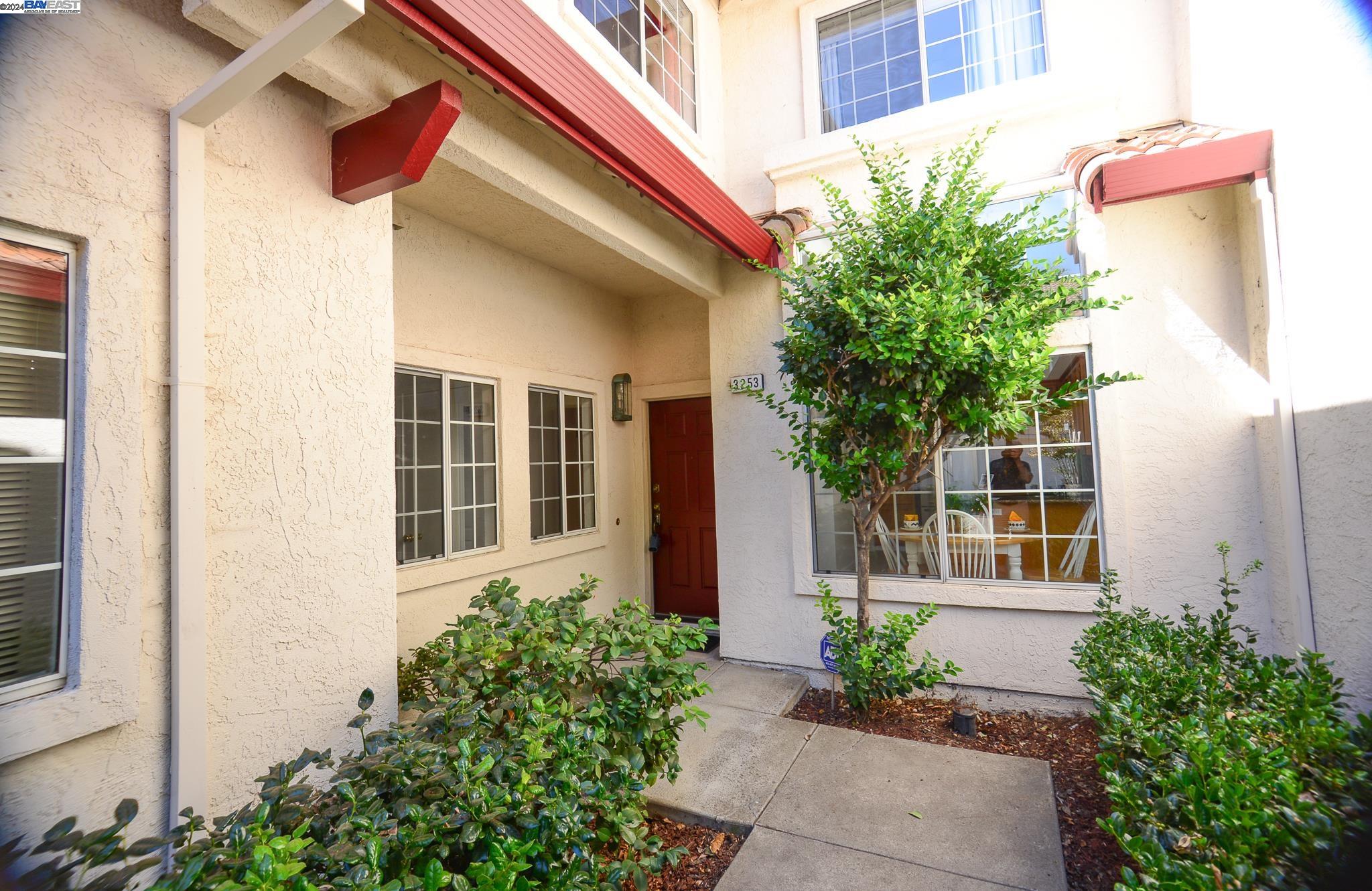Photo #2: 41068762 Listing 