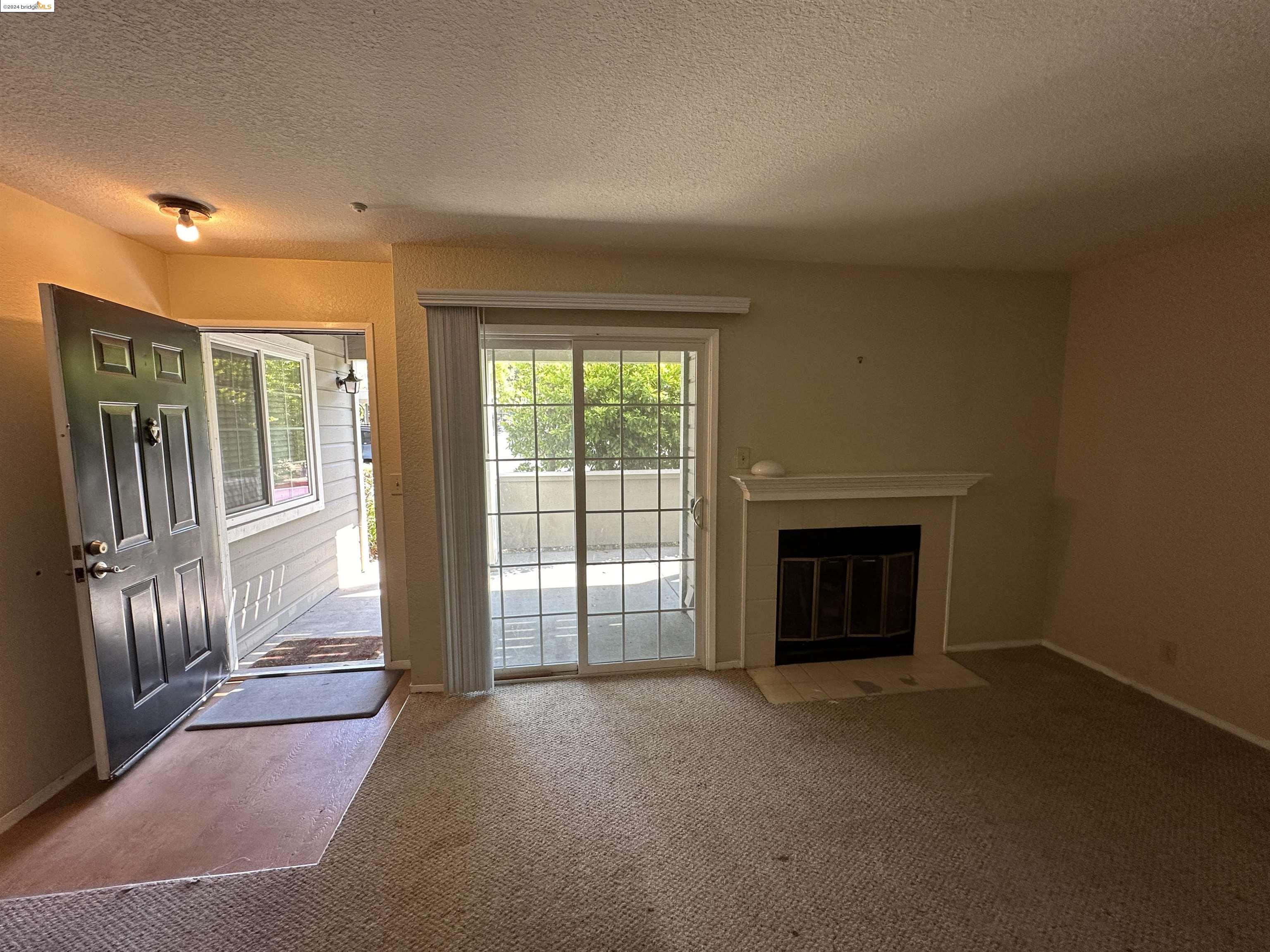 Photo #5: 41068795 Listing 