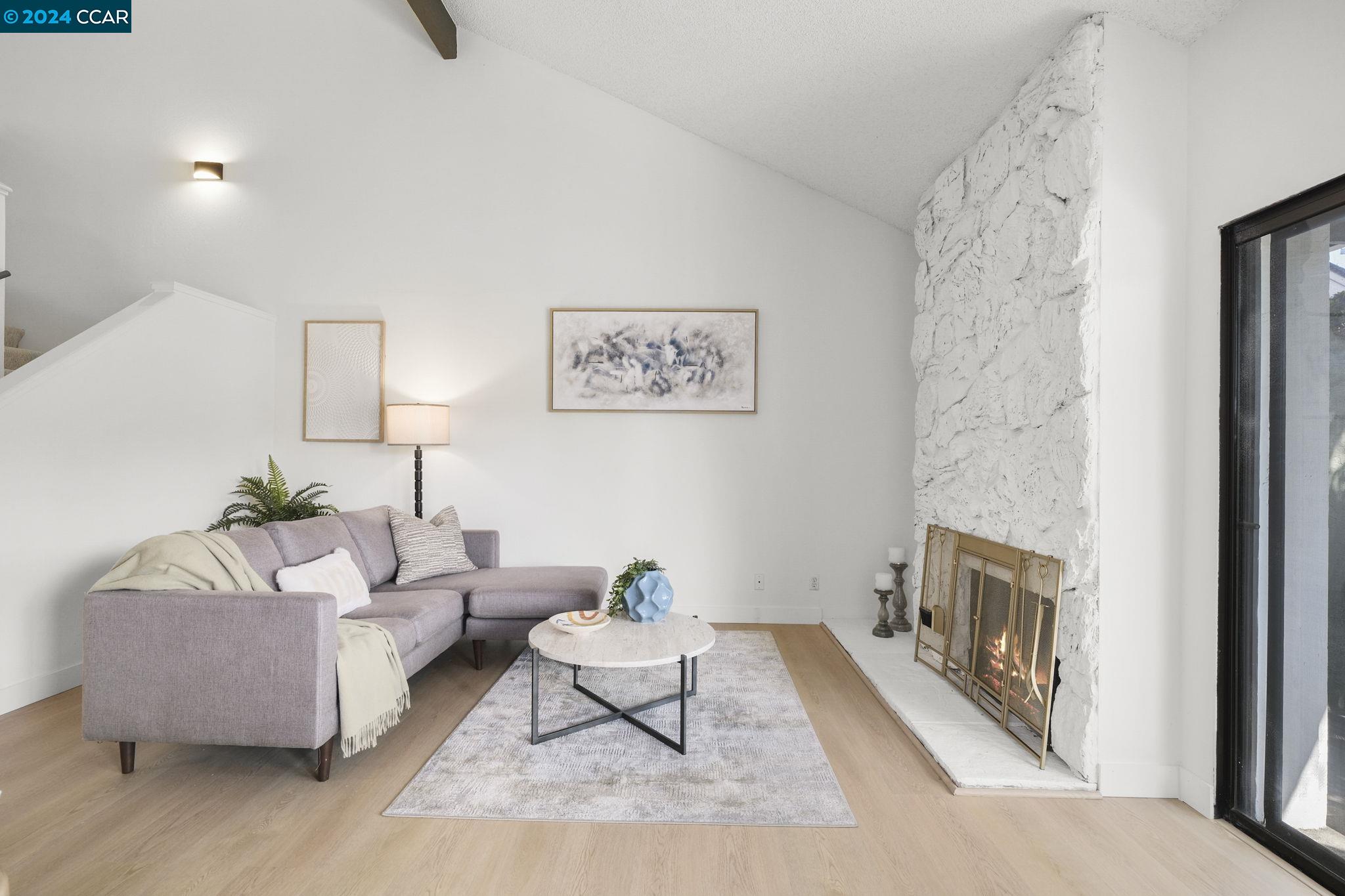 Photo #4: 41069003 Listing 