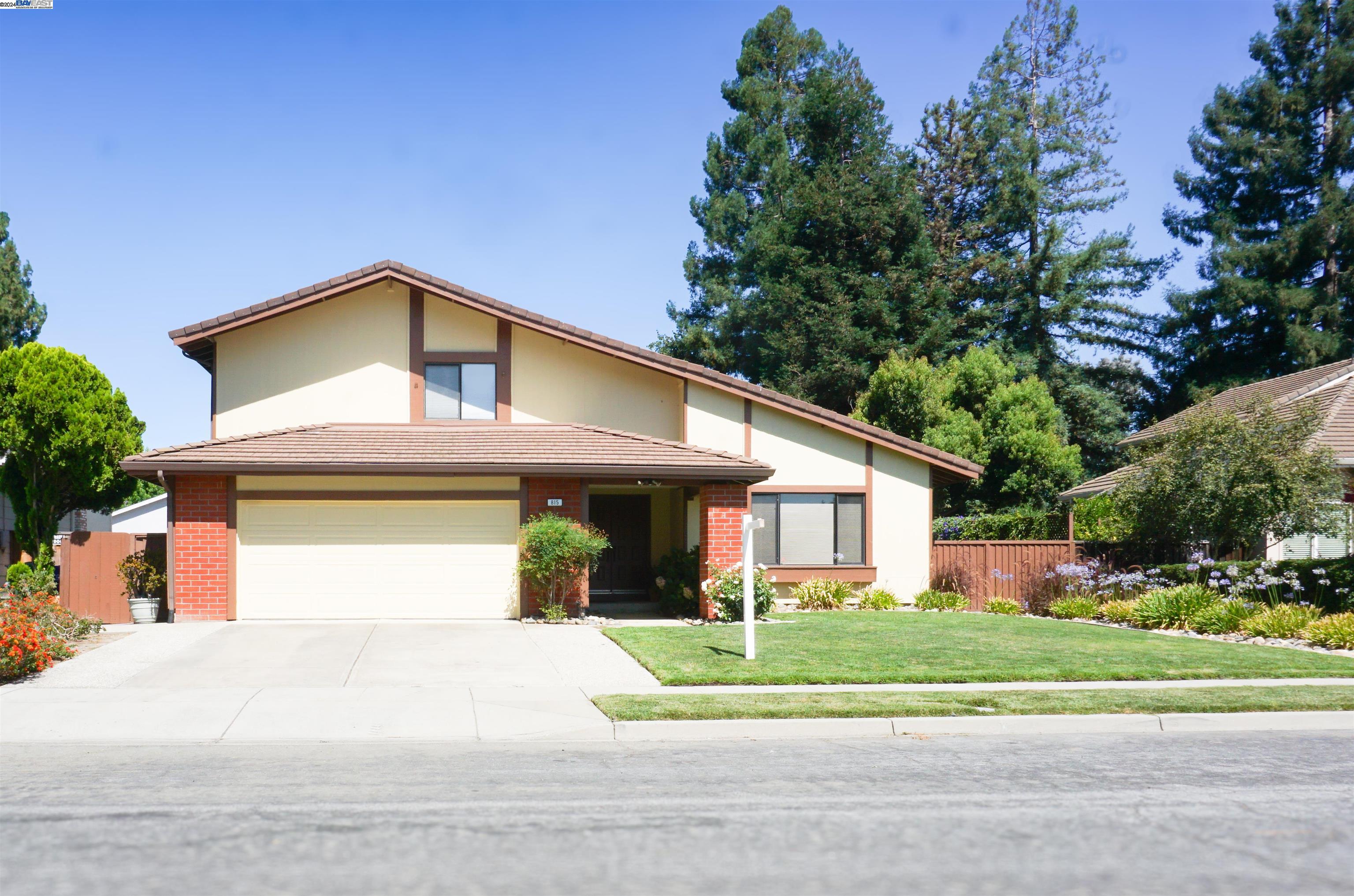 Detail Gallery Image 1 of 1 For 815 Optimo Avenue, Fremont,  CA 94539 - 4 Beds | 3 Baths