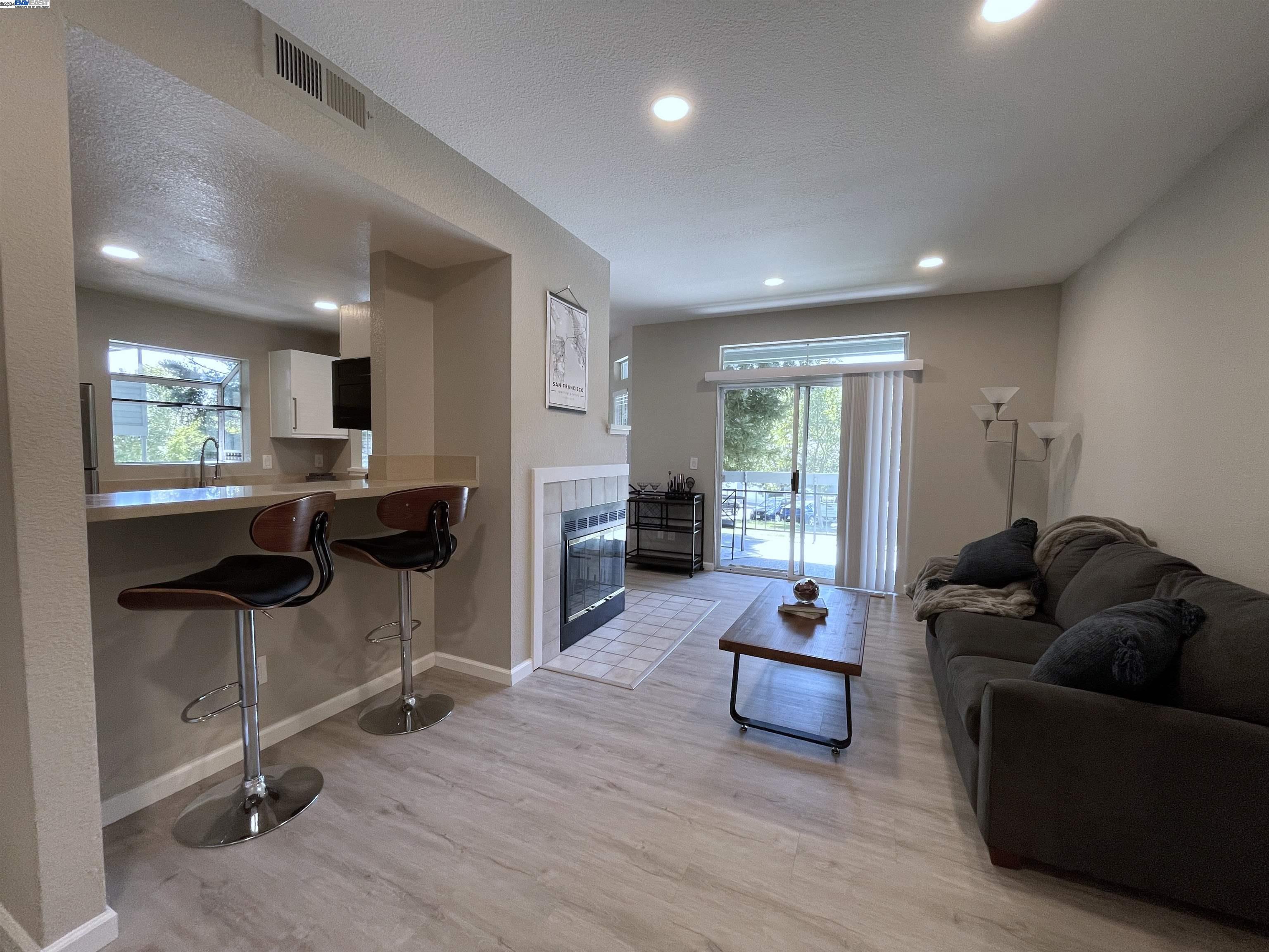 Photo #3: 41069081 Listing 