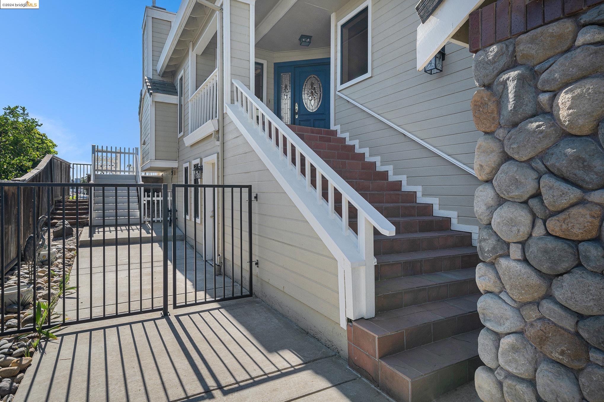 Detail Gallery Image 5 of 39 For 1255 Willow Lake Rd, Discovery Bay,  CA 94505-9398 - 3 Beds | 3/1 Baths