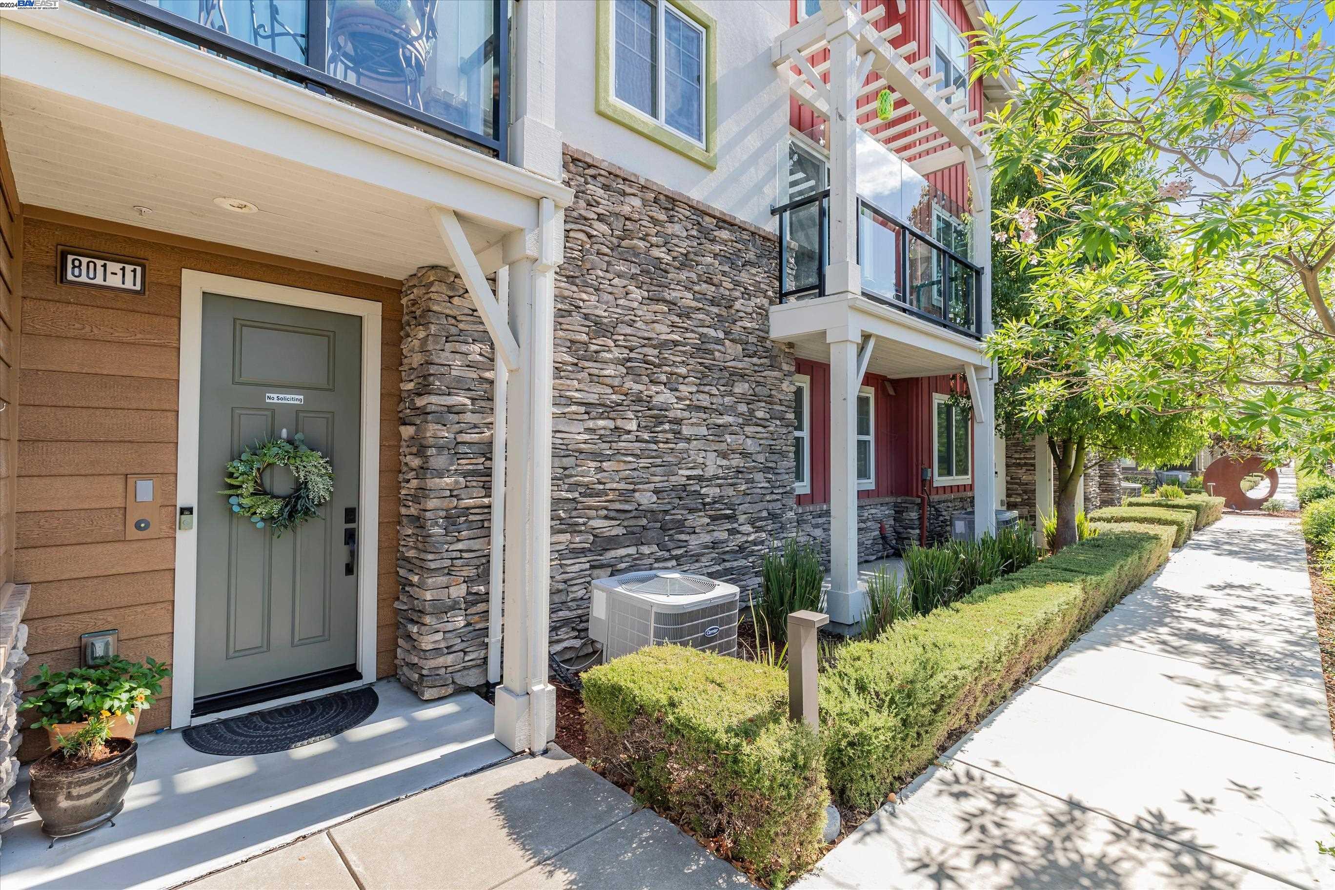 Photo #2: 41069137 Listing 