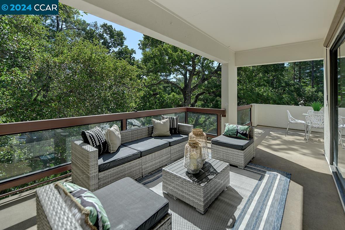 Incredible opportunity to live in this wonderful home that is one of Rossmoor’s most coveted models with a versatile floorplan that is spacious and flows with all the elegance of a quality home.  Walls of windows fill the home with an abundance of natural light. Simply a lovely home.