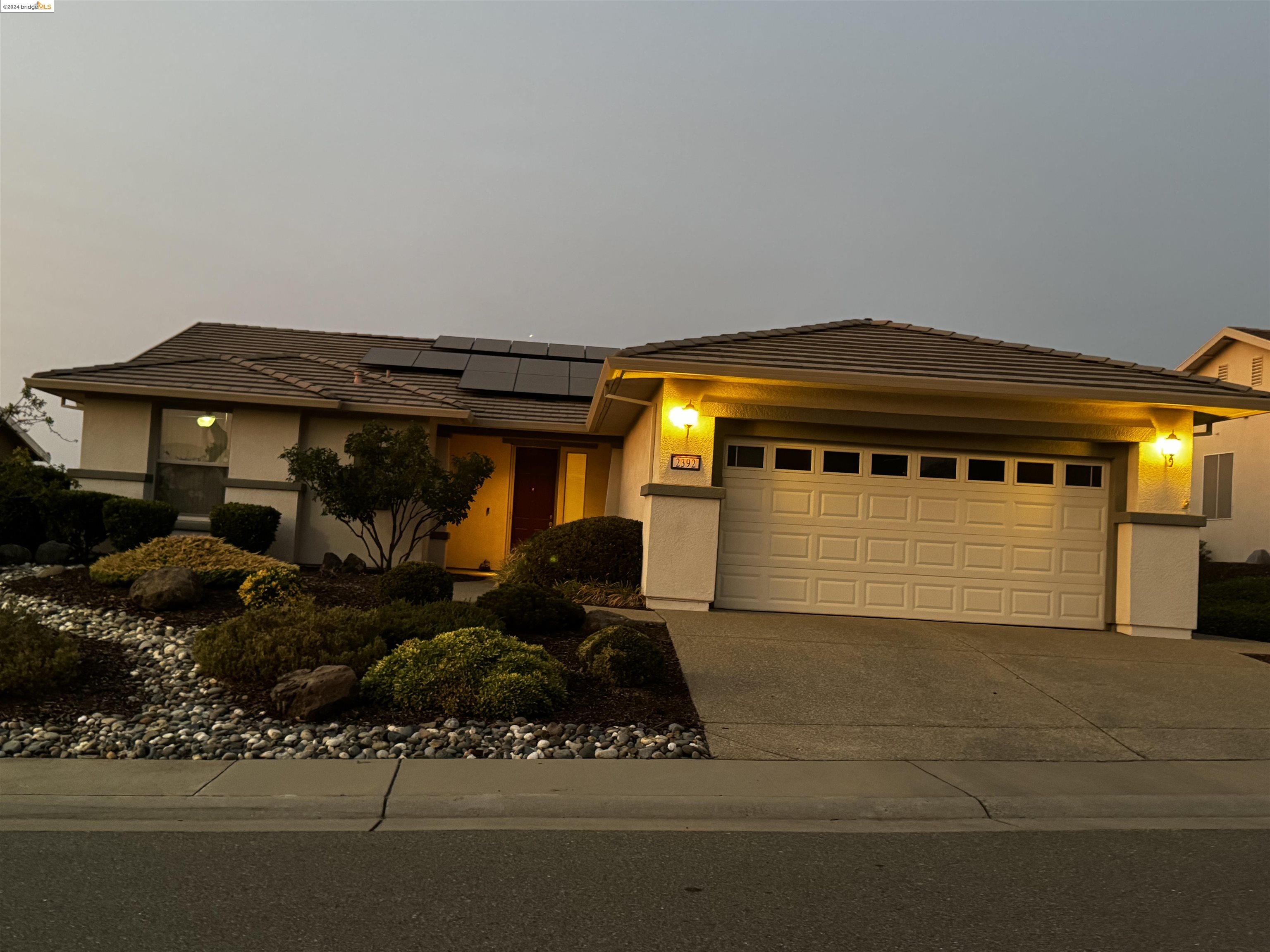 Detail Gallery Image 3 of 60 For 2392 Kingfisher Ln, Lincoln,  CA 95648 - 2 Beds | 2 Baths