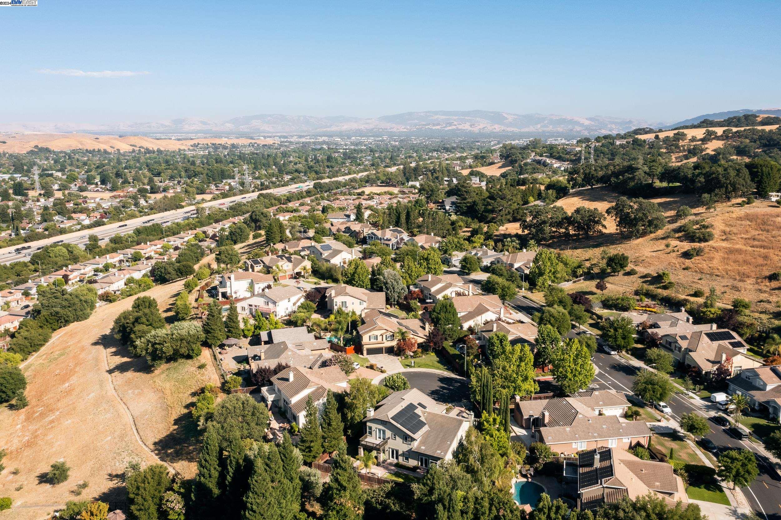 Detail Gallery Image 46 of 49 For 2 Windmill Ct, San Ramon,  CA 94583 - 6 Beds | 4/1 Baths