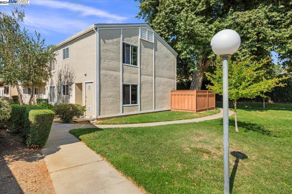 Photo #2: 41069286 Listing 