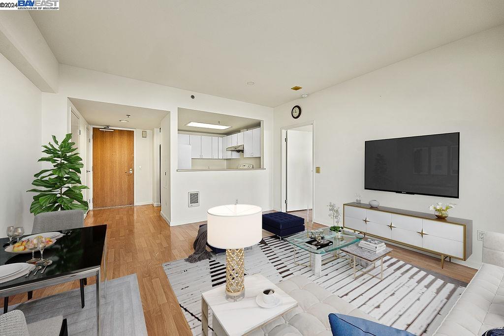 Photo #2: 41069373 Listing 