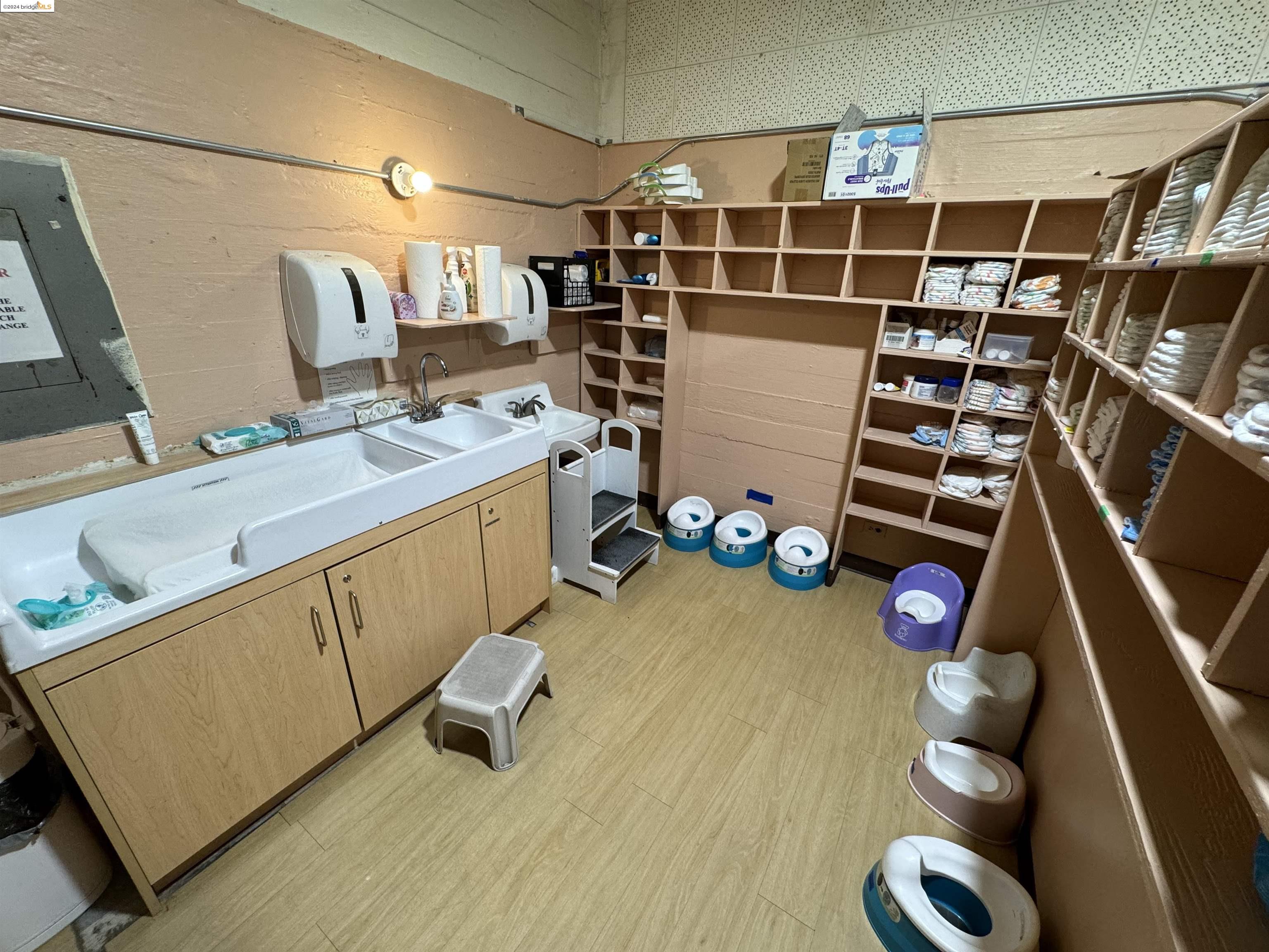 Detail Gallery Image 35 of 56 For , Berkeley,  CA 94705 - – Beds | – Baths