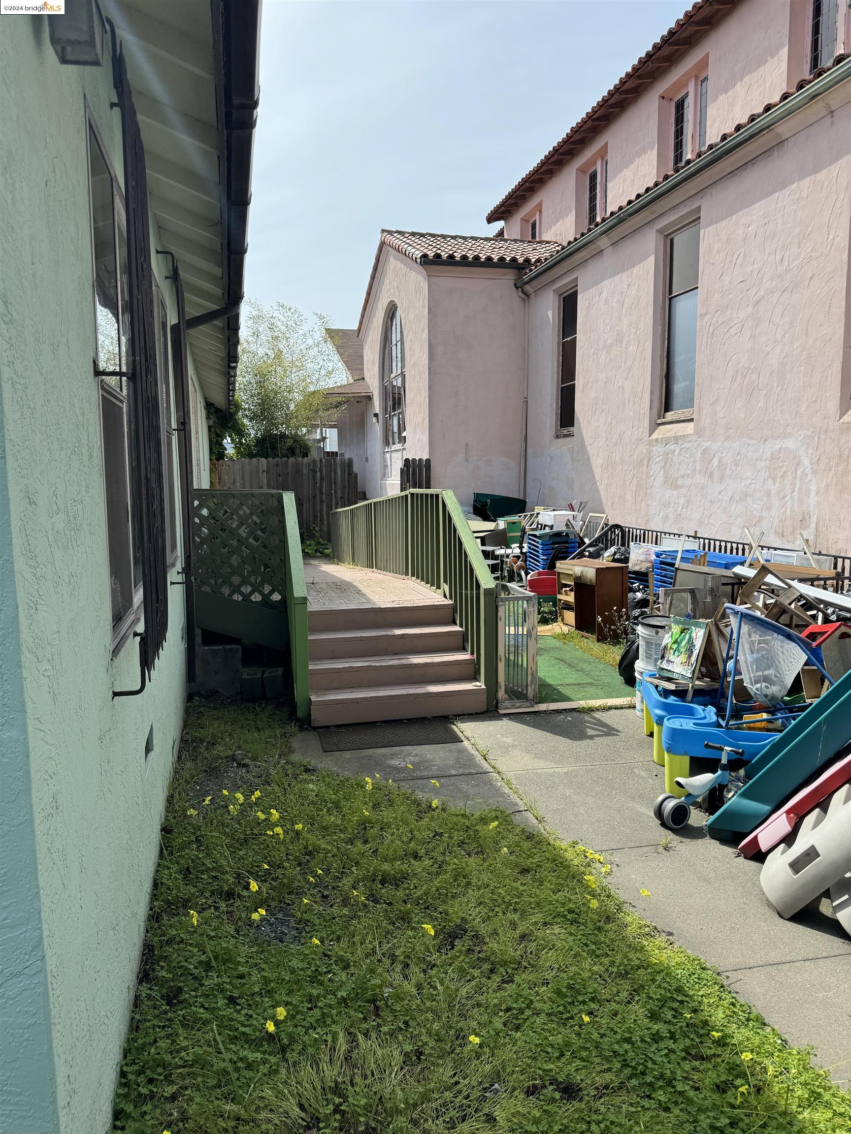 Detail Gallery Image 52 of 56 For , Berkeley,  CA 94705 - – Beds | – Baths