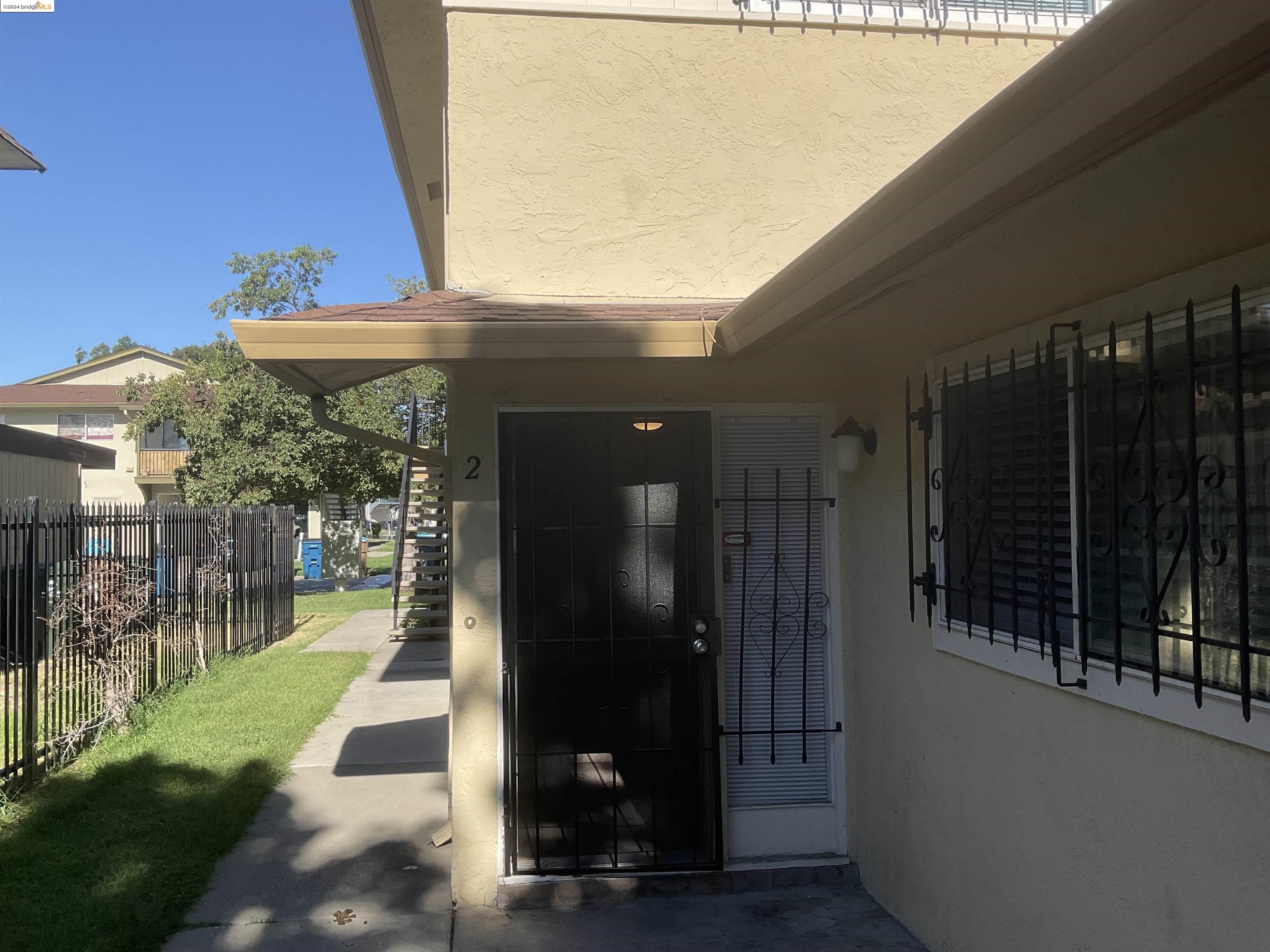 Detail Gallery Image 1 of 1 For 2308 L St. #2, Antioch,  CA 94509 - 2 Beds | 1 Baths
