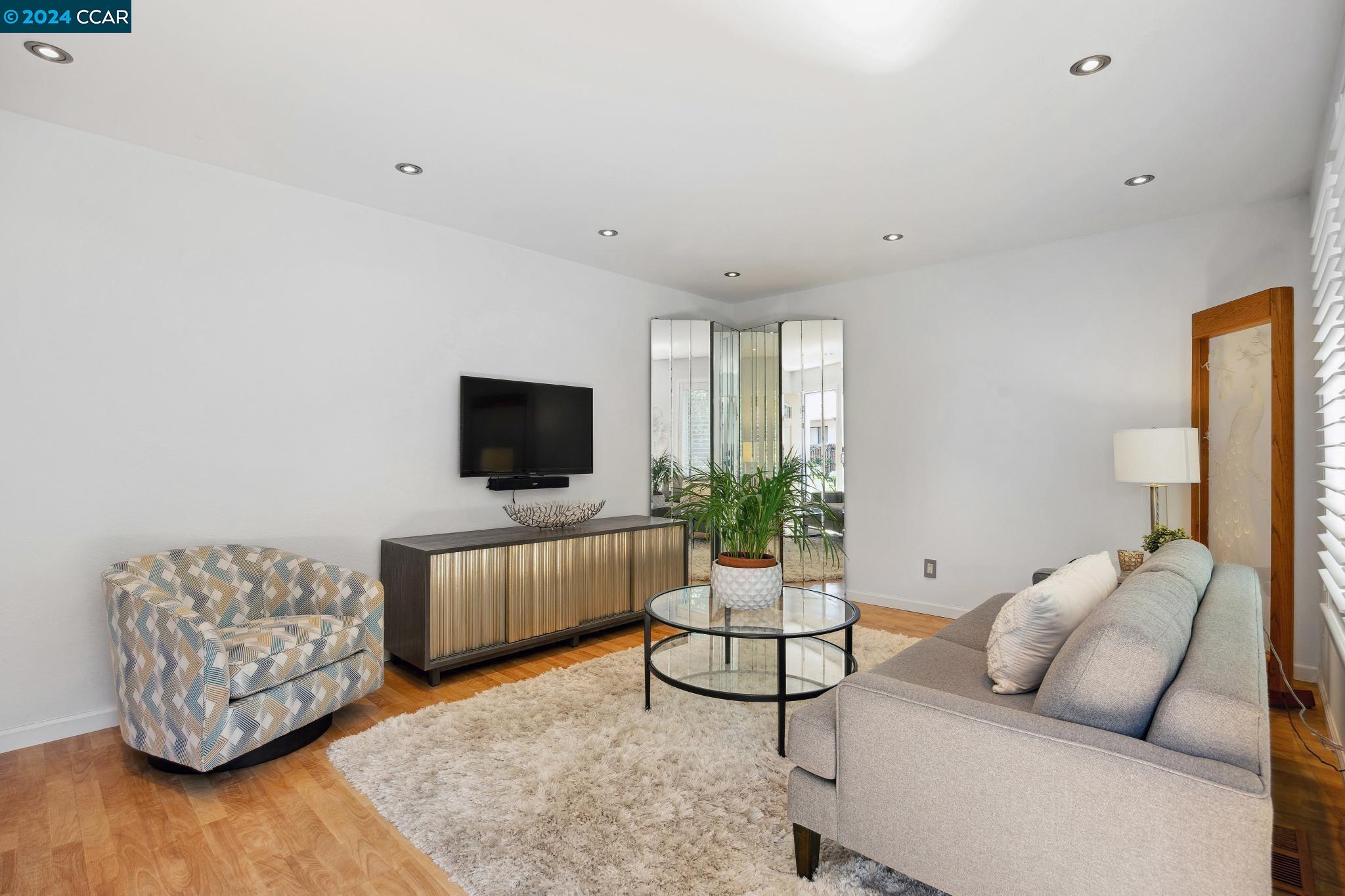 Photo #3: 41069554 Listing 