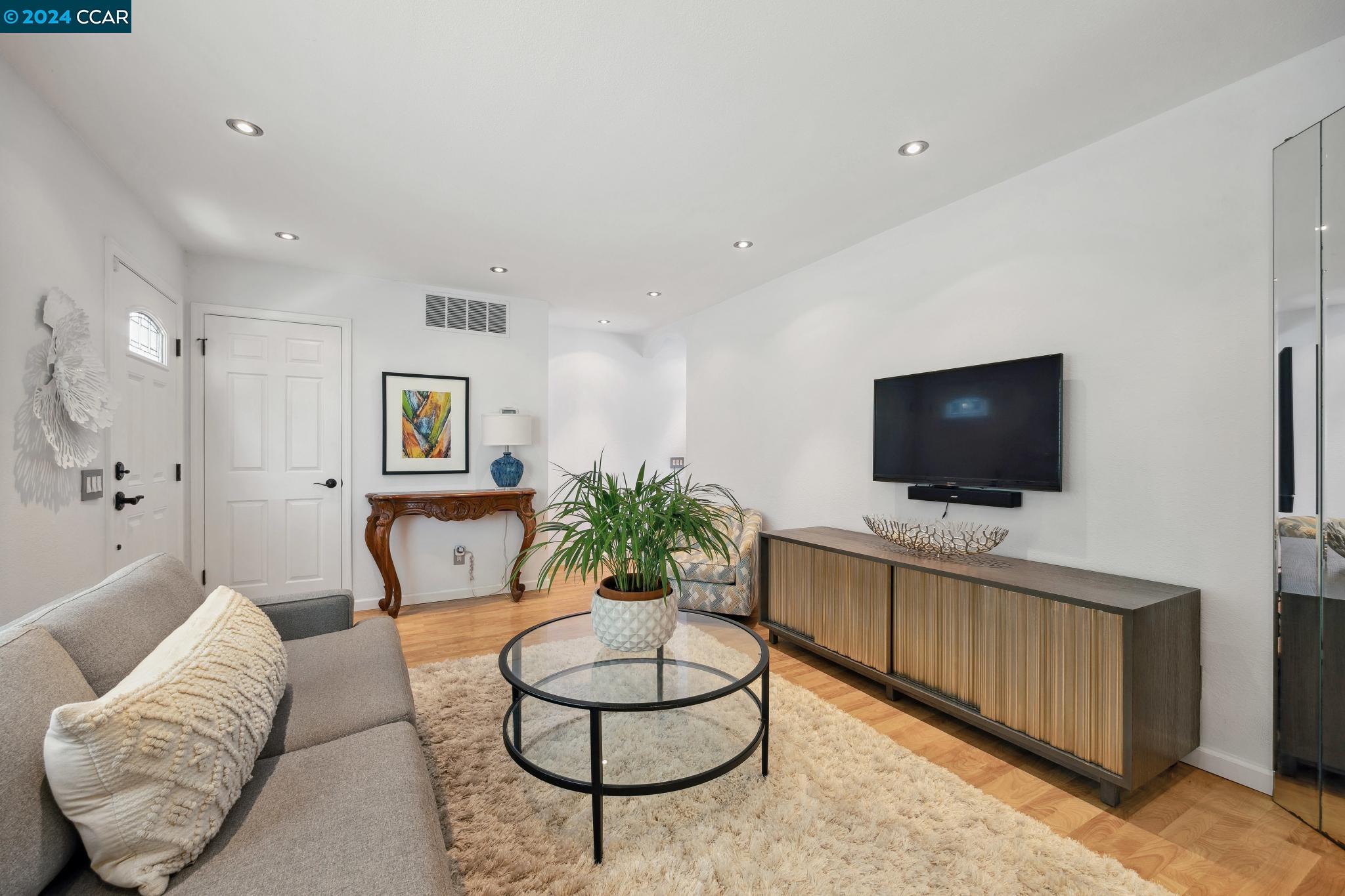 Photo #4: 41069554 Listing 