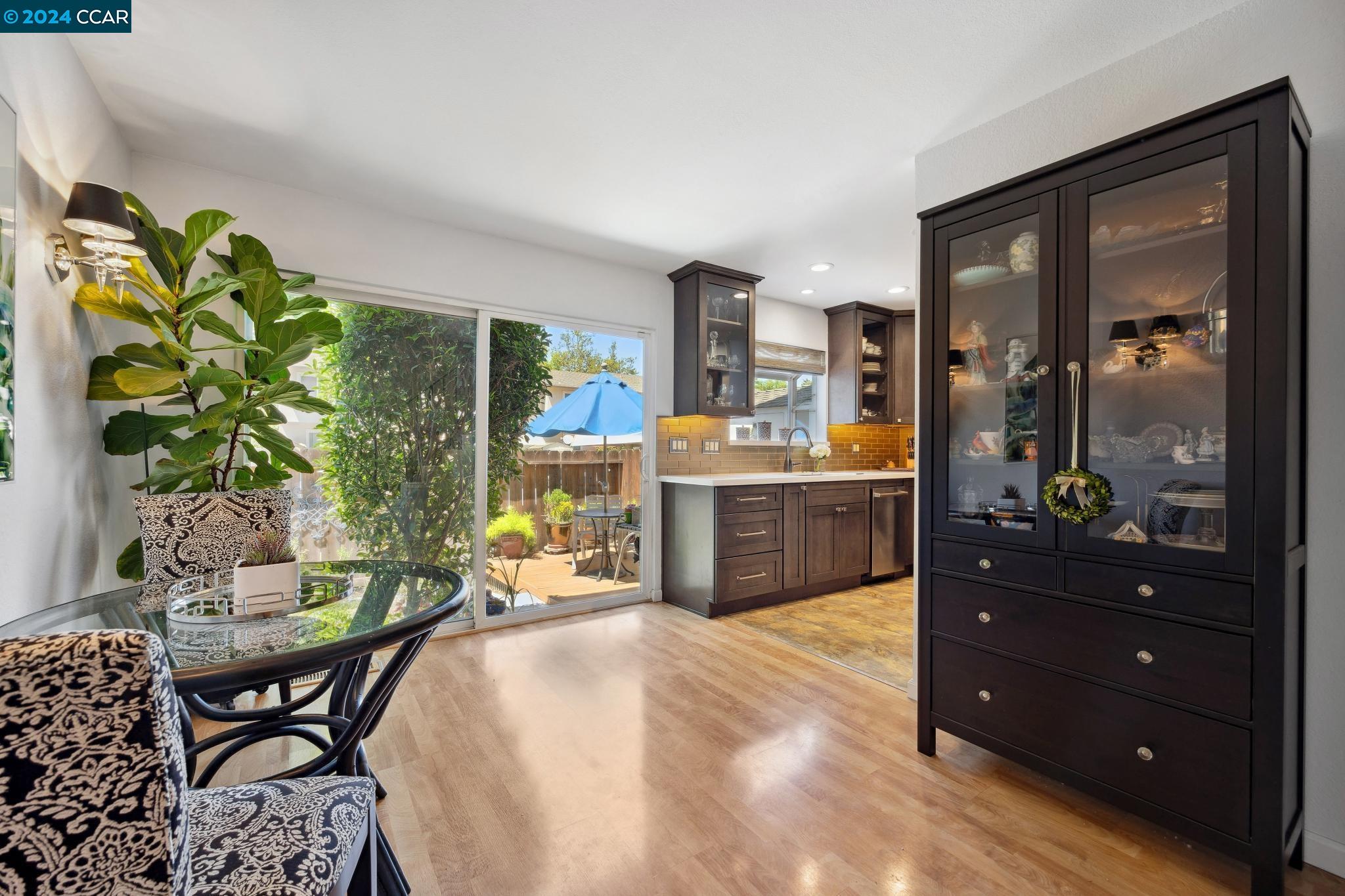 Photo #5: 41069554 Listing 